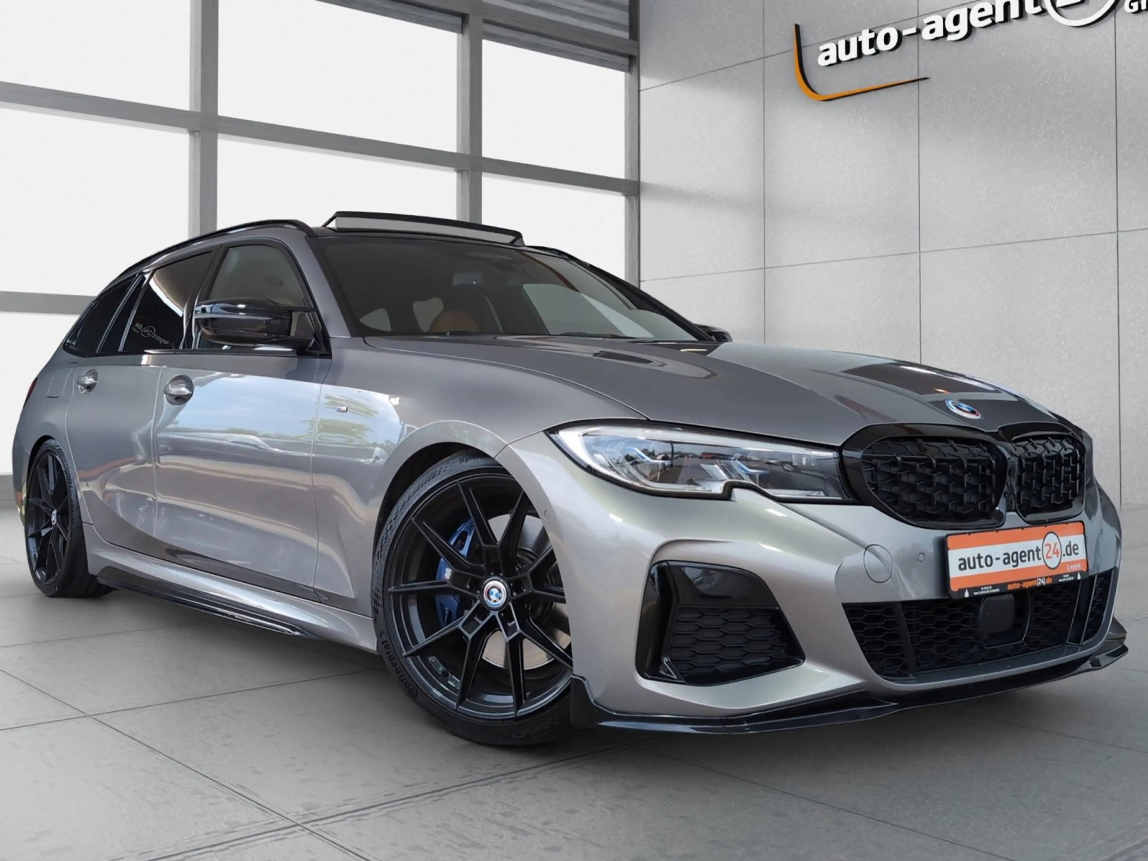 BMW M3 40i xD Exklusiv/Laser/Pano/Memory/ACC/LivePro/AHK