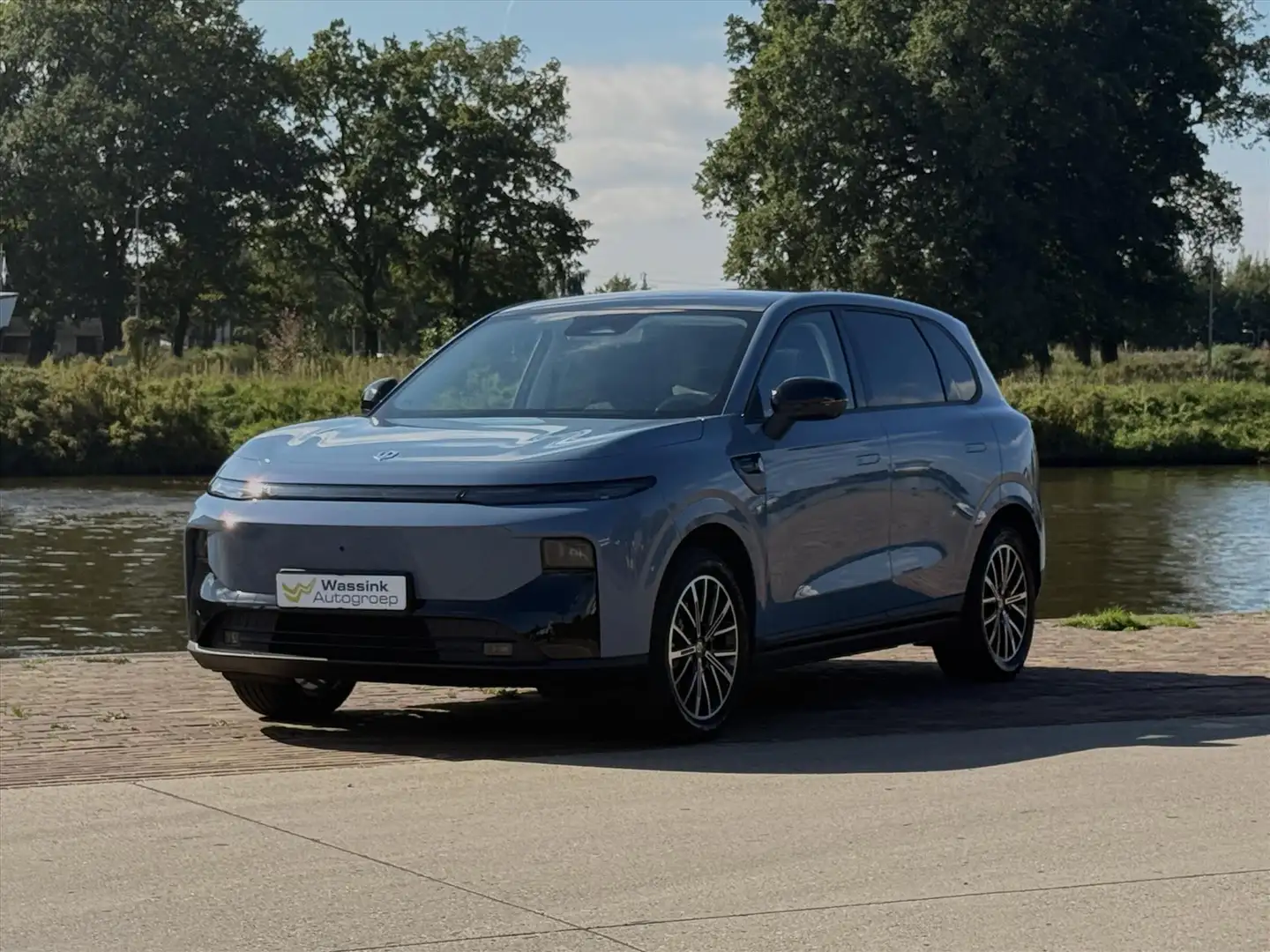 Leapmotor B10 EV 67 kWh 218pk Design ProMax | 430km WLTP | l Blauw - 2