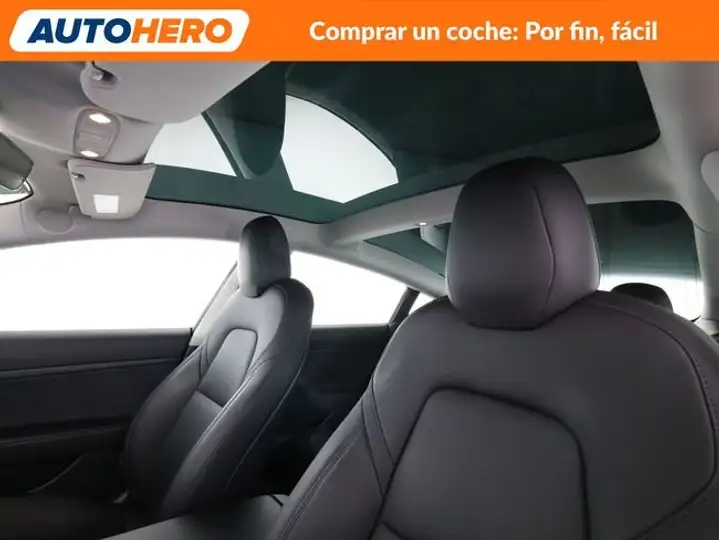 Tesla Model 3 2019, foto 21