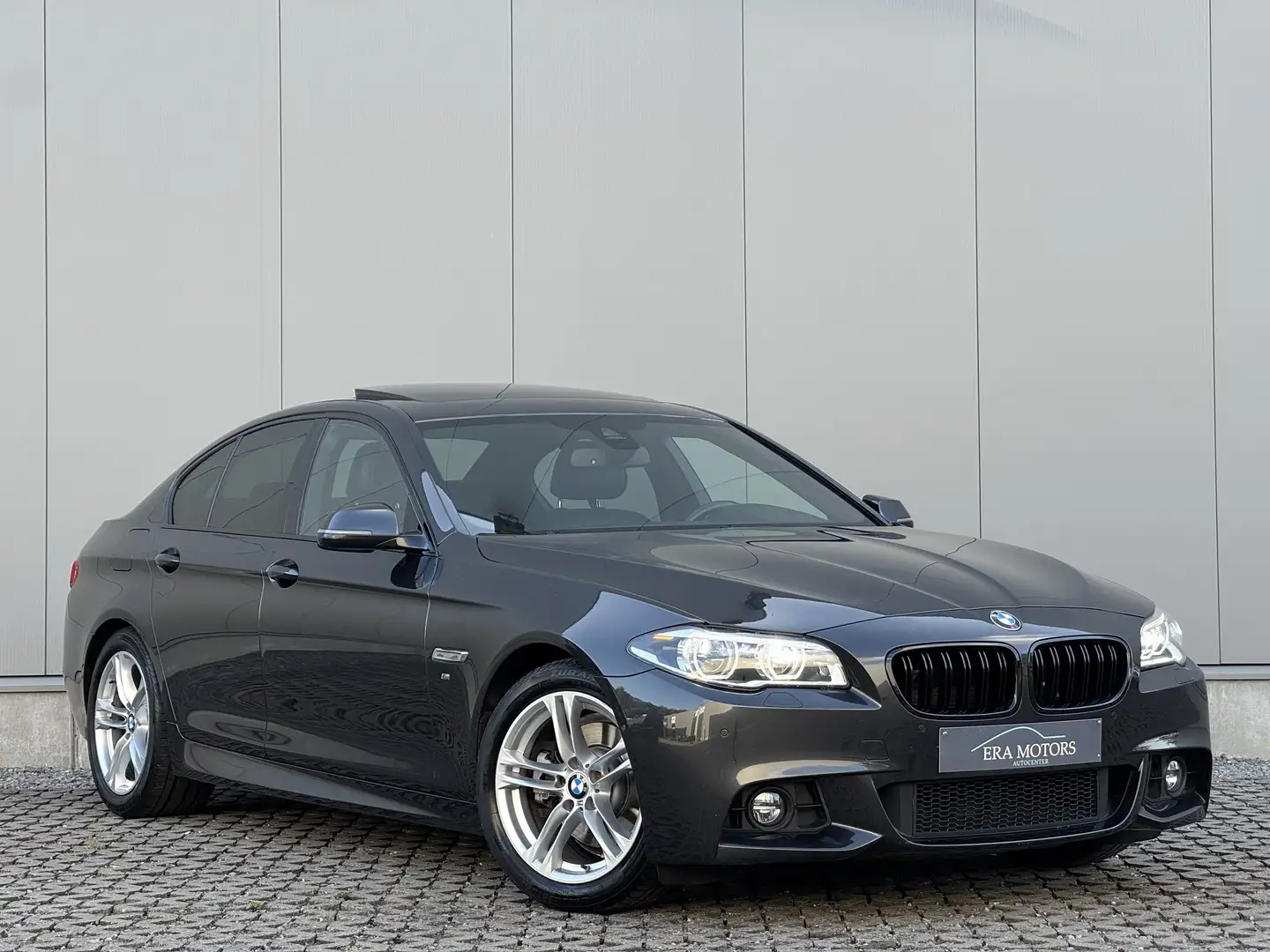 BMW 520 520da EU6 M Pack LED 360Cam HUD Opendak Garantie * Grijs - 2