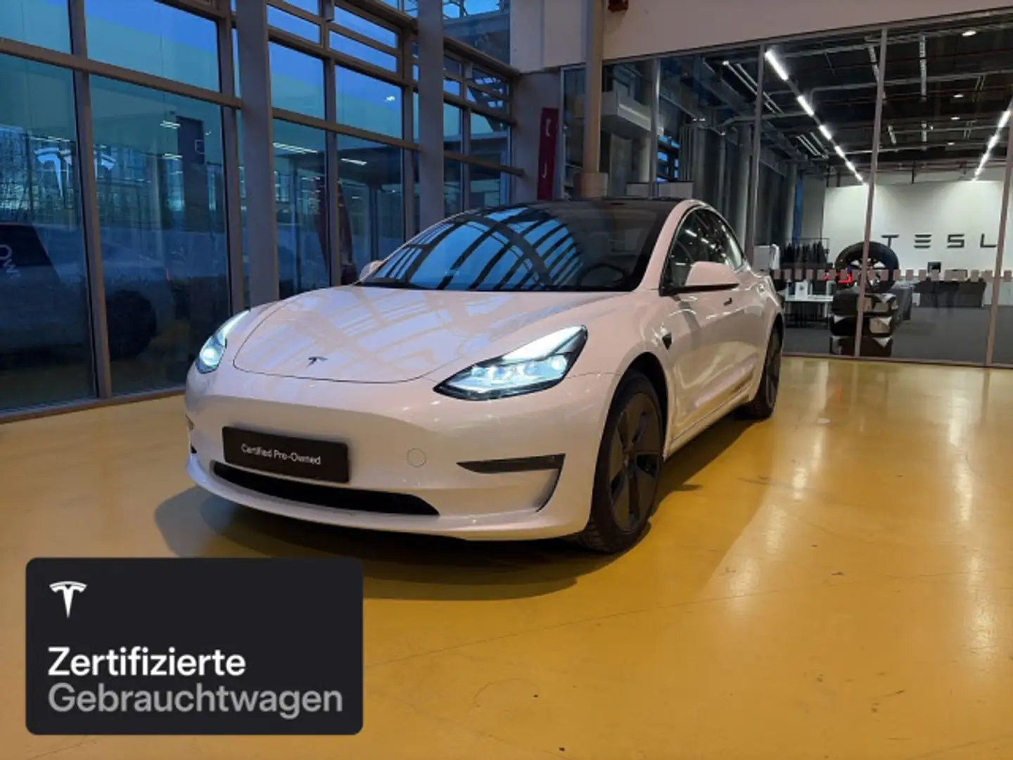 Tesla Model 3 Long Range AWD Weiß - 2