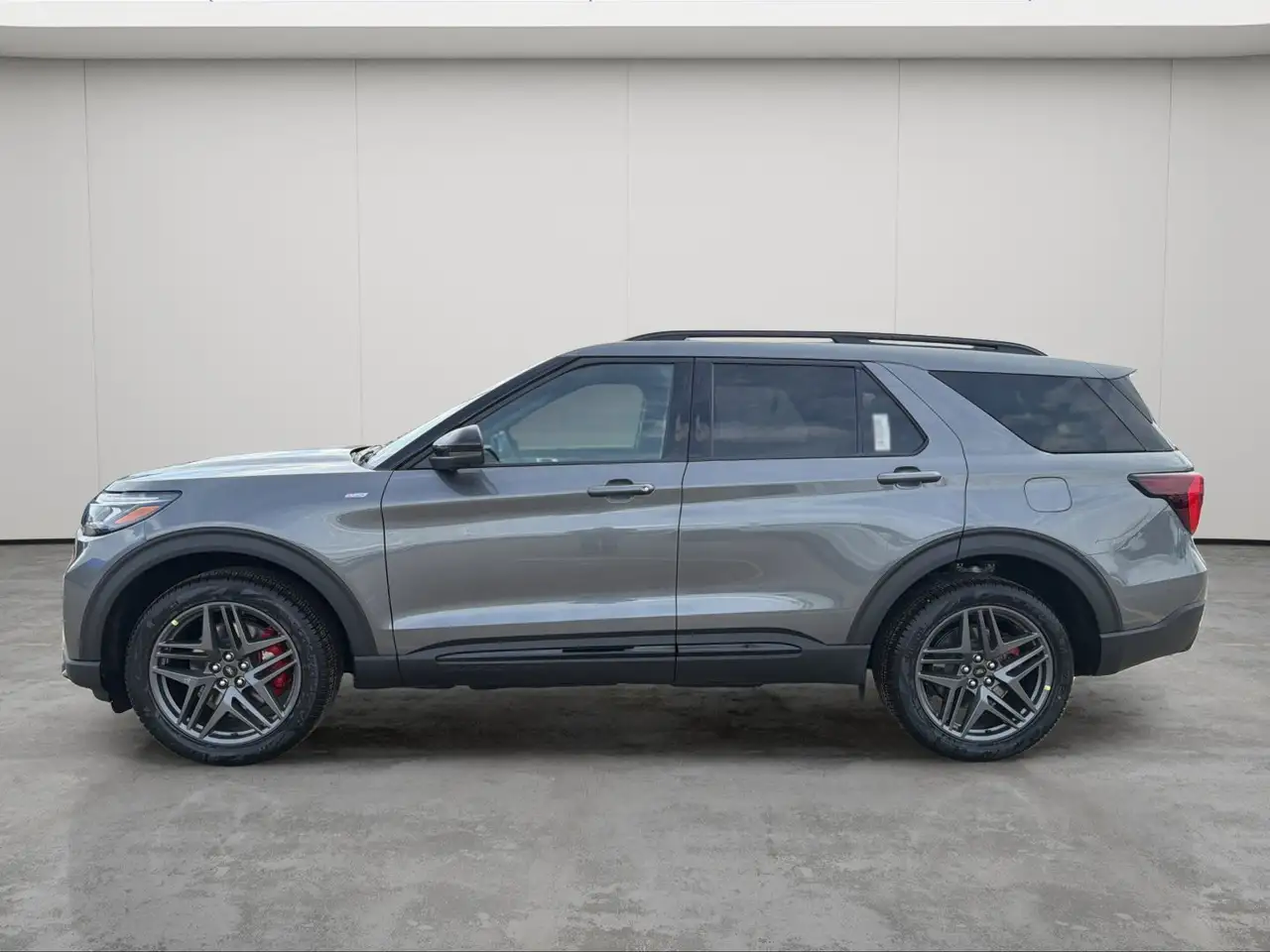 Ford Explorer снимка Ford Explorer