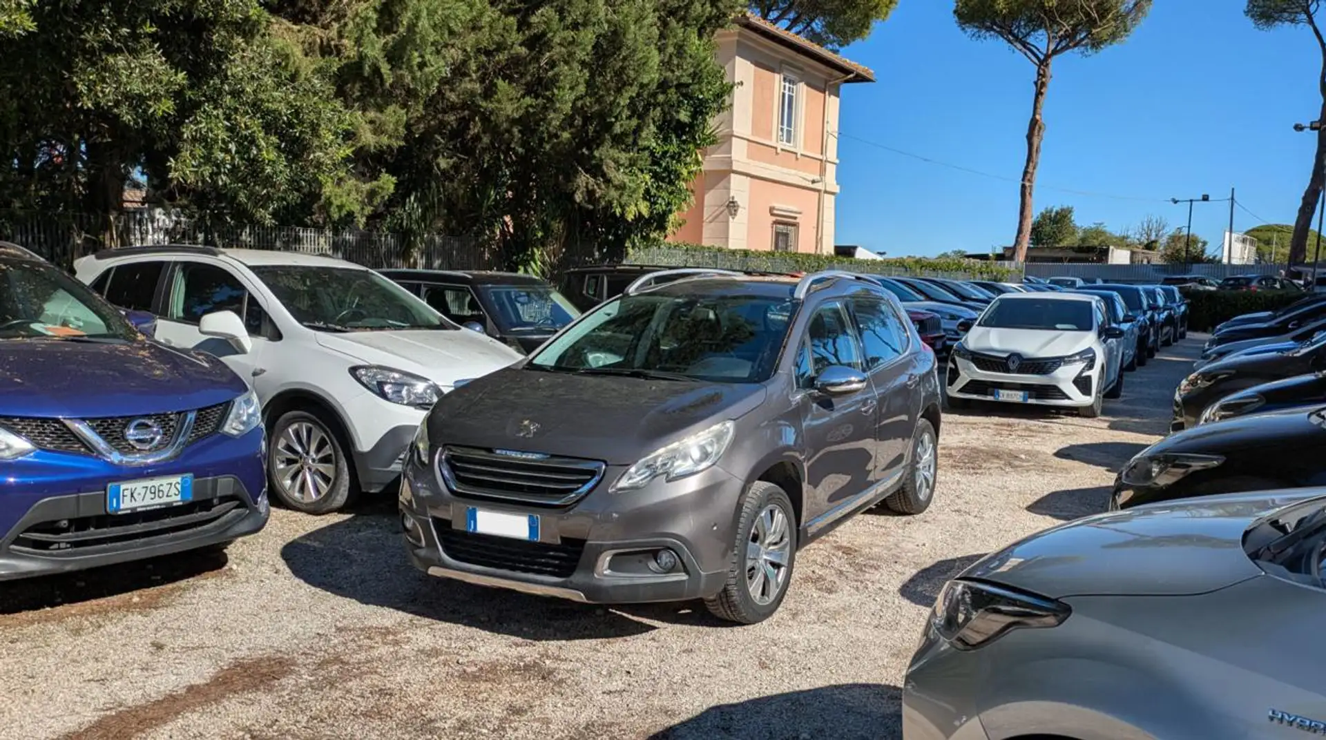 Peugeot 2008 1.6cc 92cv CAMBIO AL VOLANTE SENS PARK ANT/POST Grigio - 1