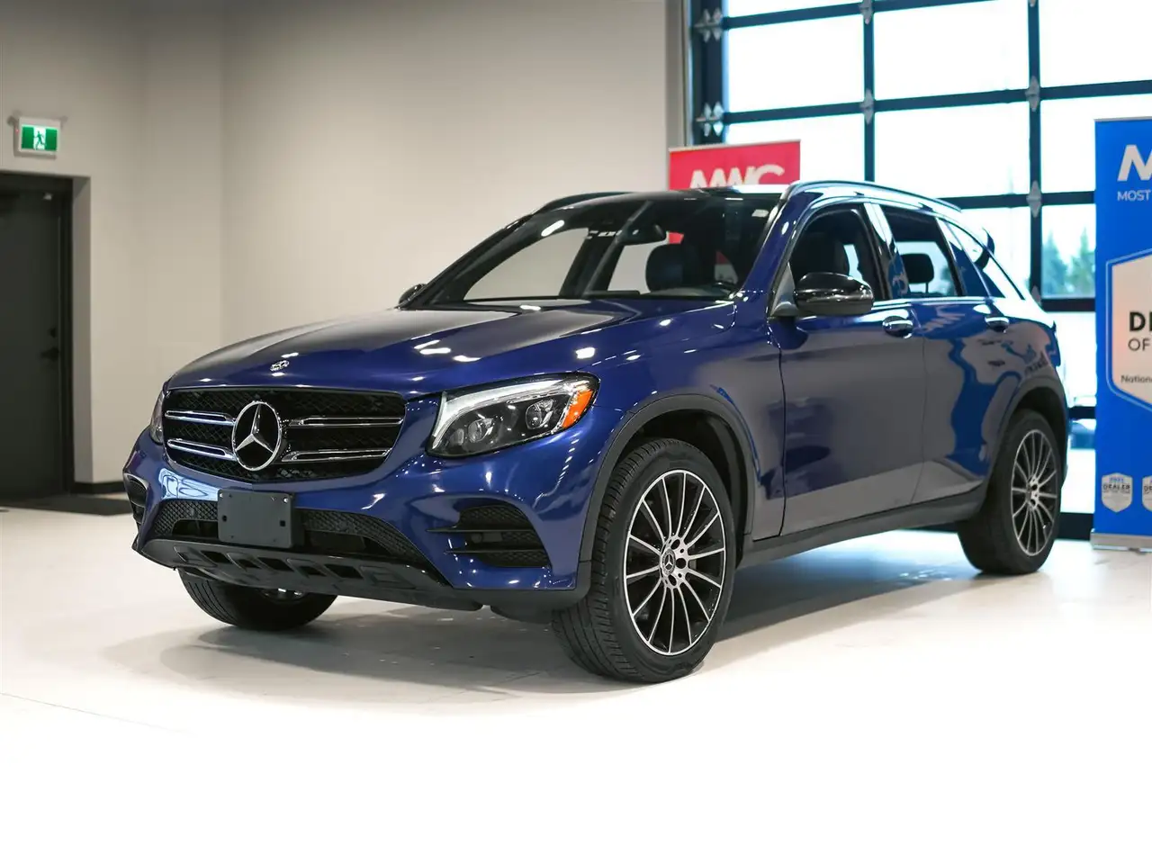 Mercedes-Benz GLC снимка Mercedes-Benz GLC
