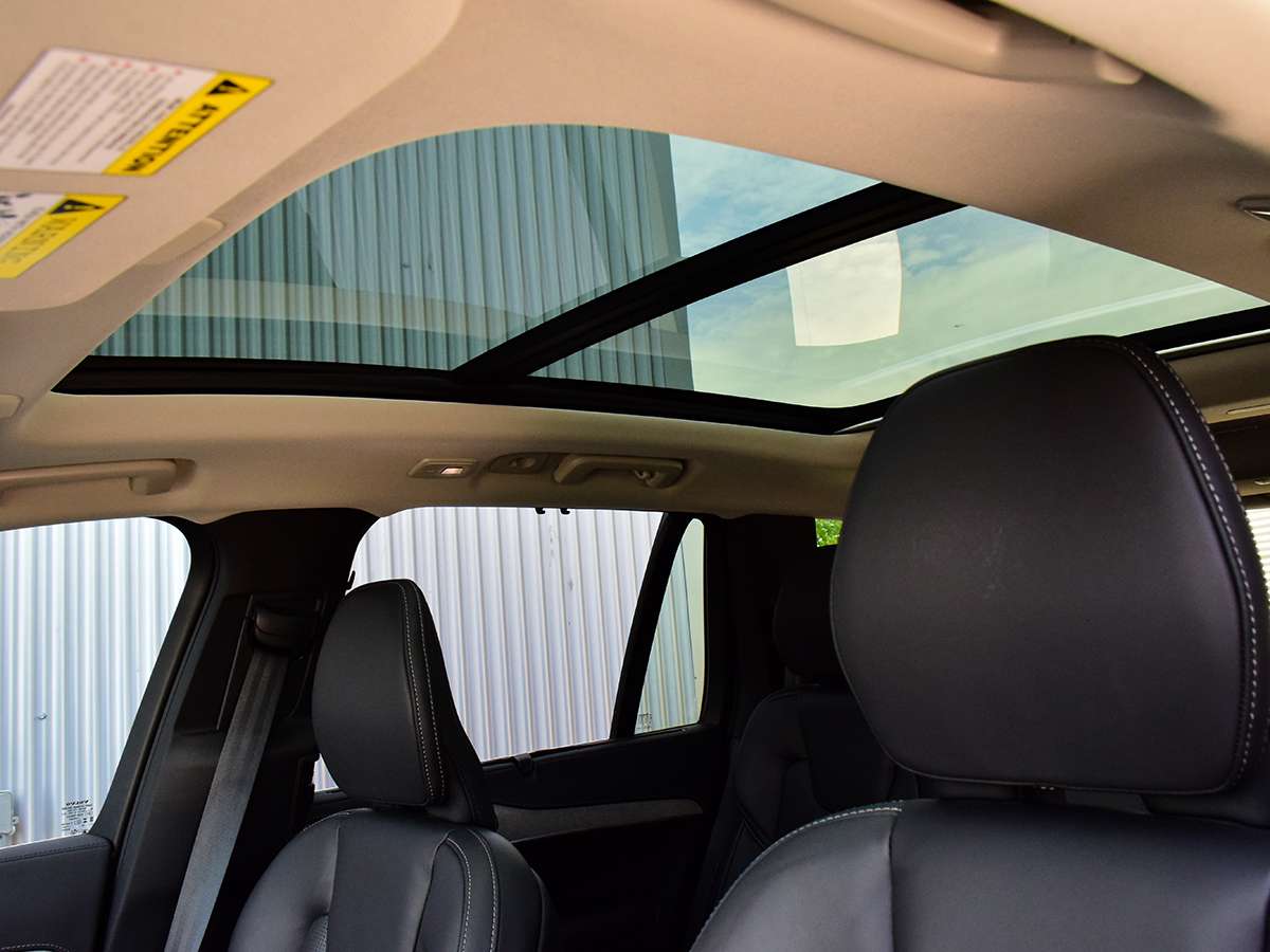 2024 Volvo XC90 B6 AWD Ultimate Bright Theme 7-Seater thumb 16