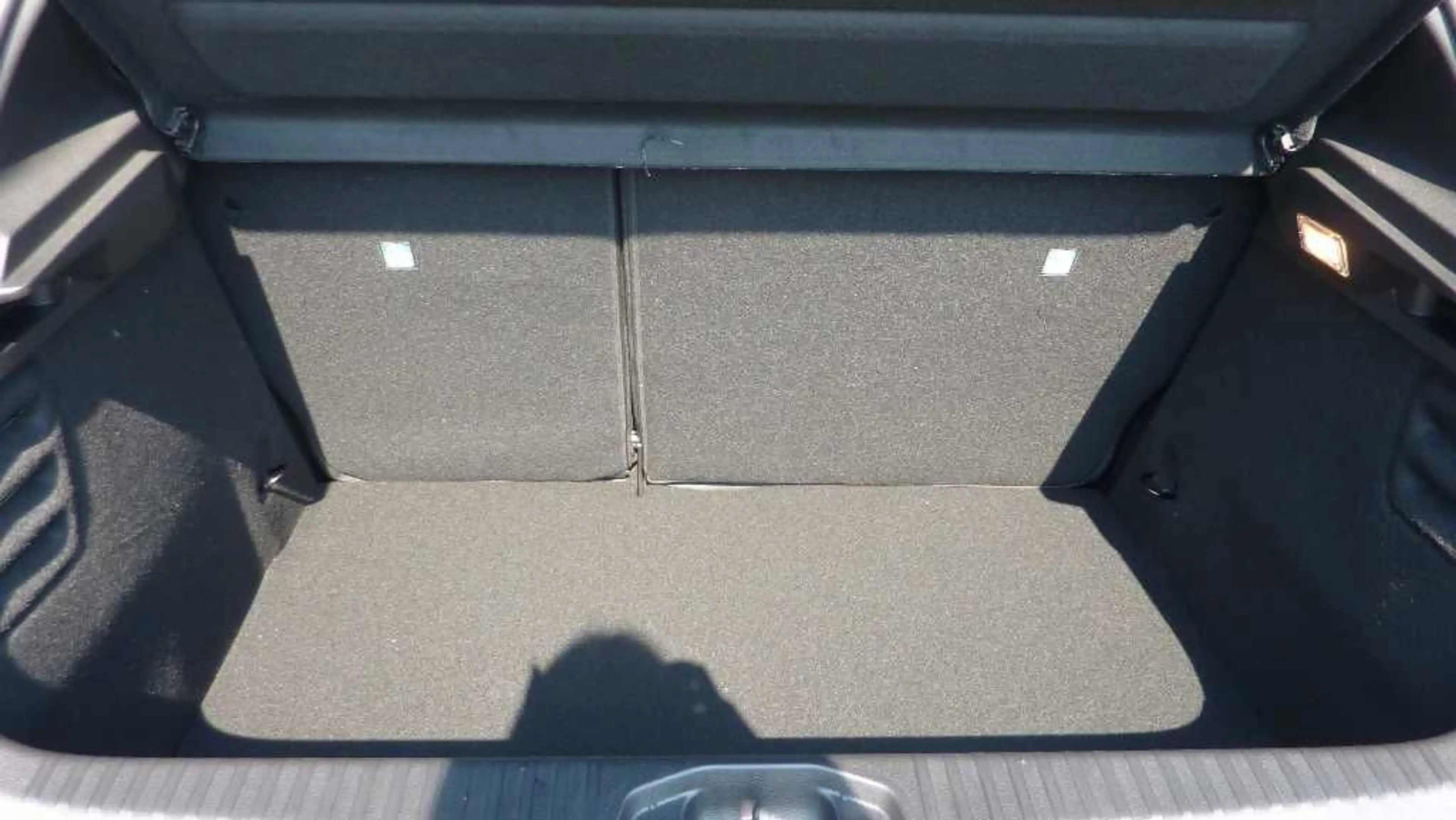 Mitsubishi Colt EDITION 1.6 Automatik alle Farben — photo 6