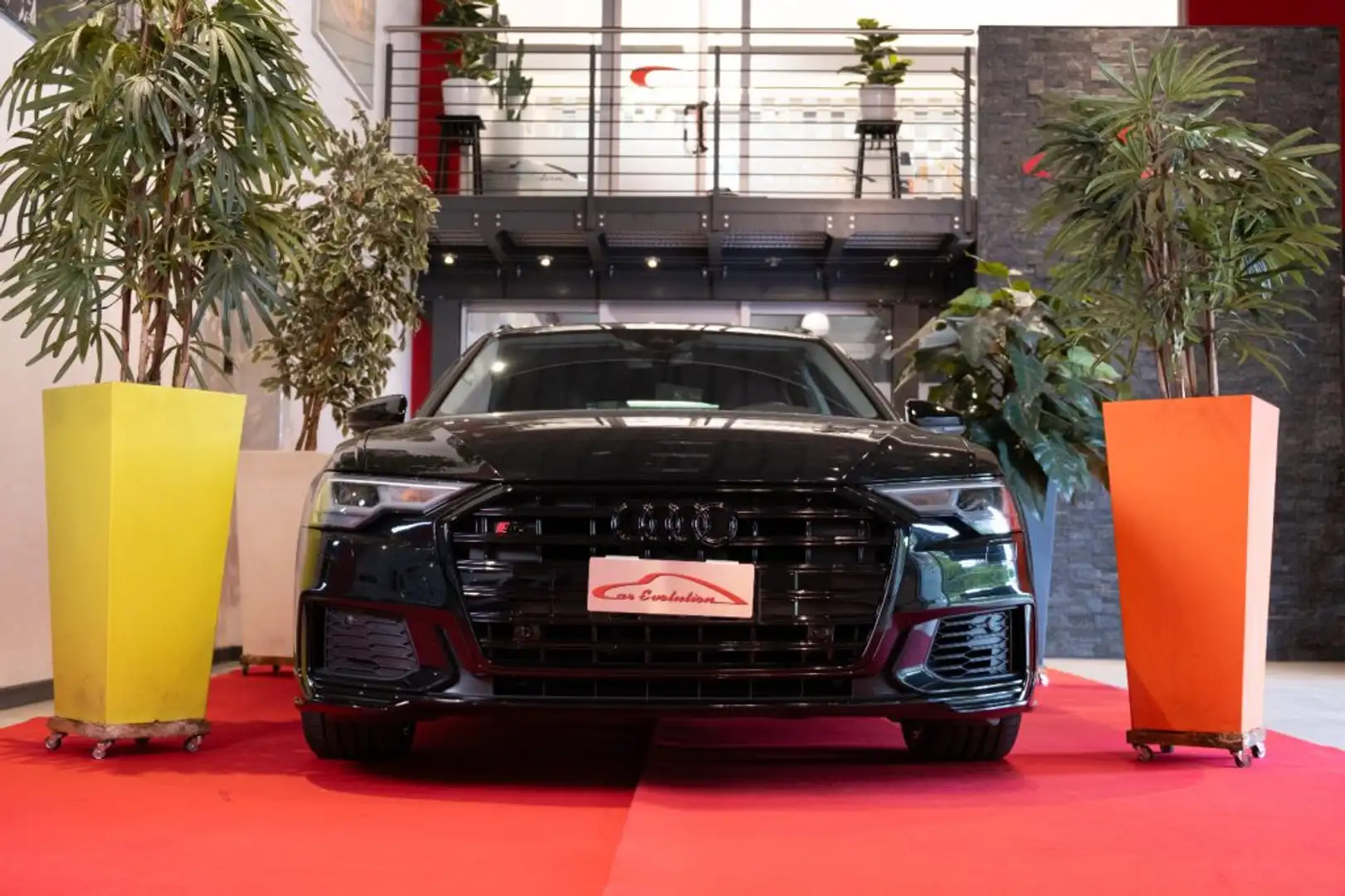 Audi S6 Avant 3.0 TDI quattro tiptronic.ABSOLUTE BLACK. Zwart - 2