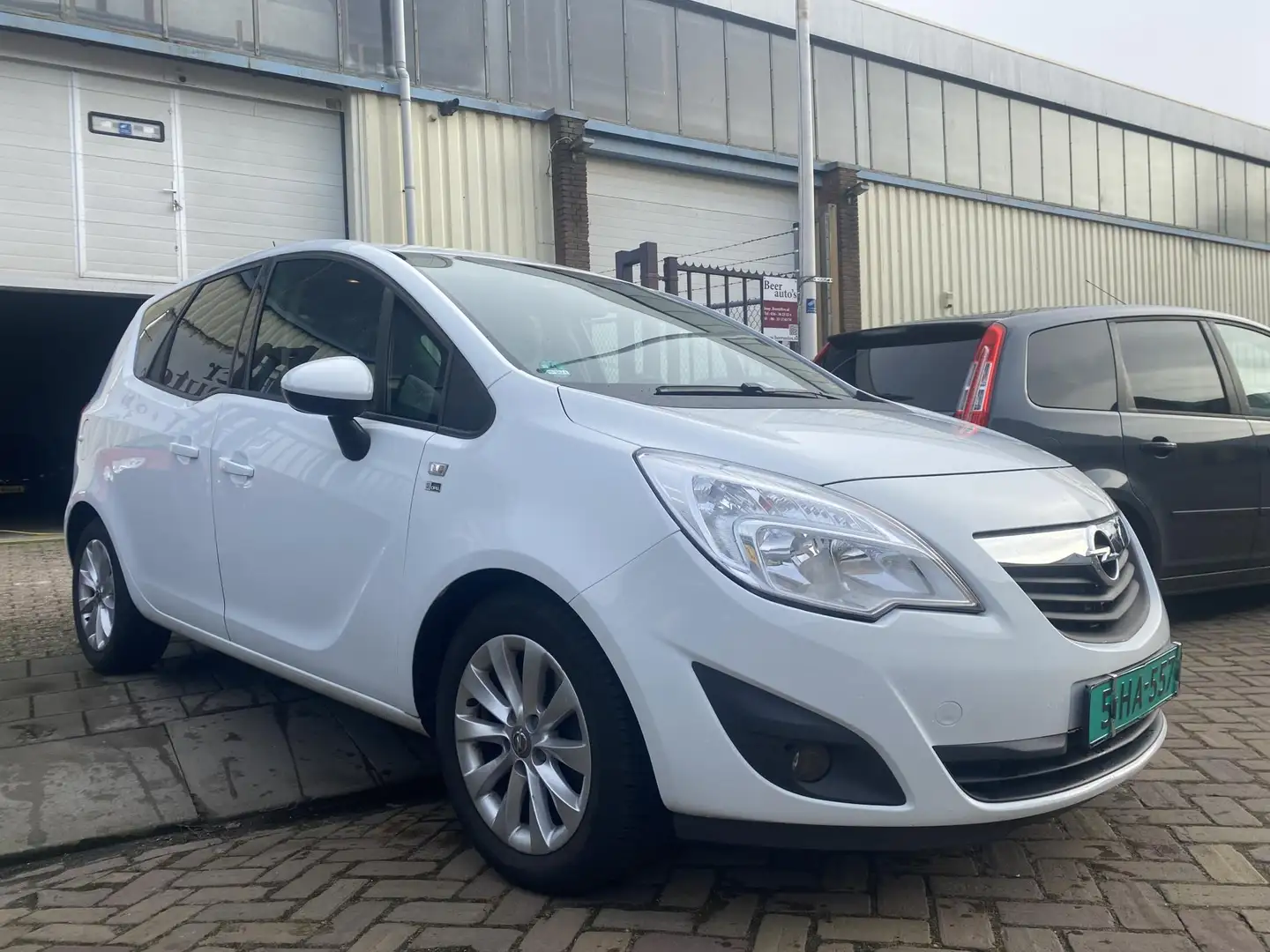 Opel Meriva 1.4 Business Edition Weiß - 1