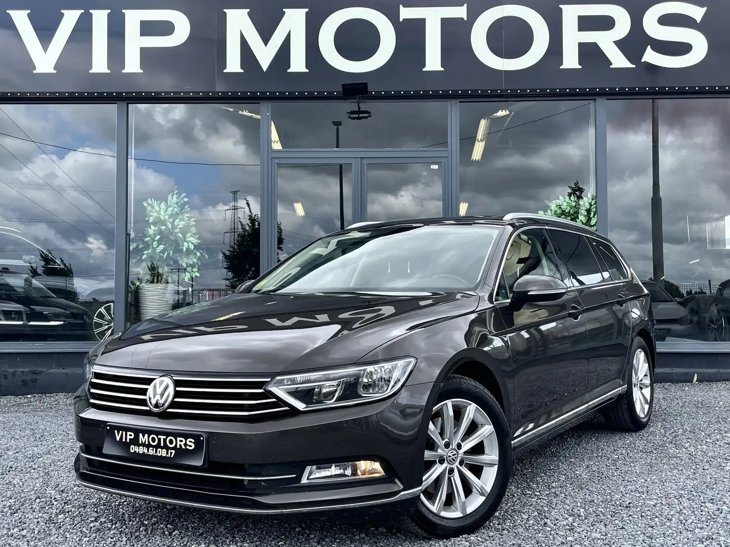 Volkswagen Passat TOIT PANORAMIQUE // CAMERA DE RECUL - 1