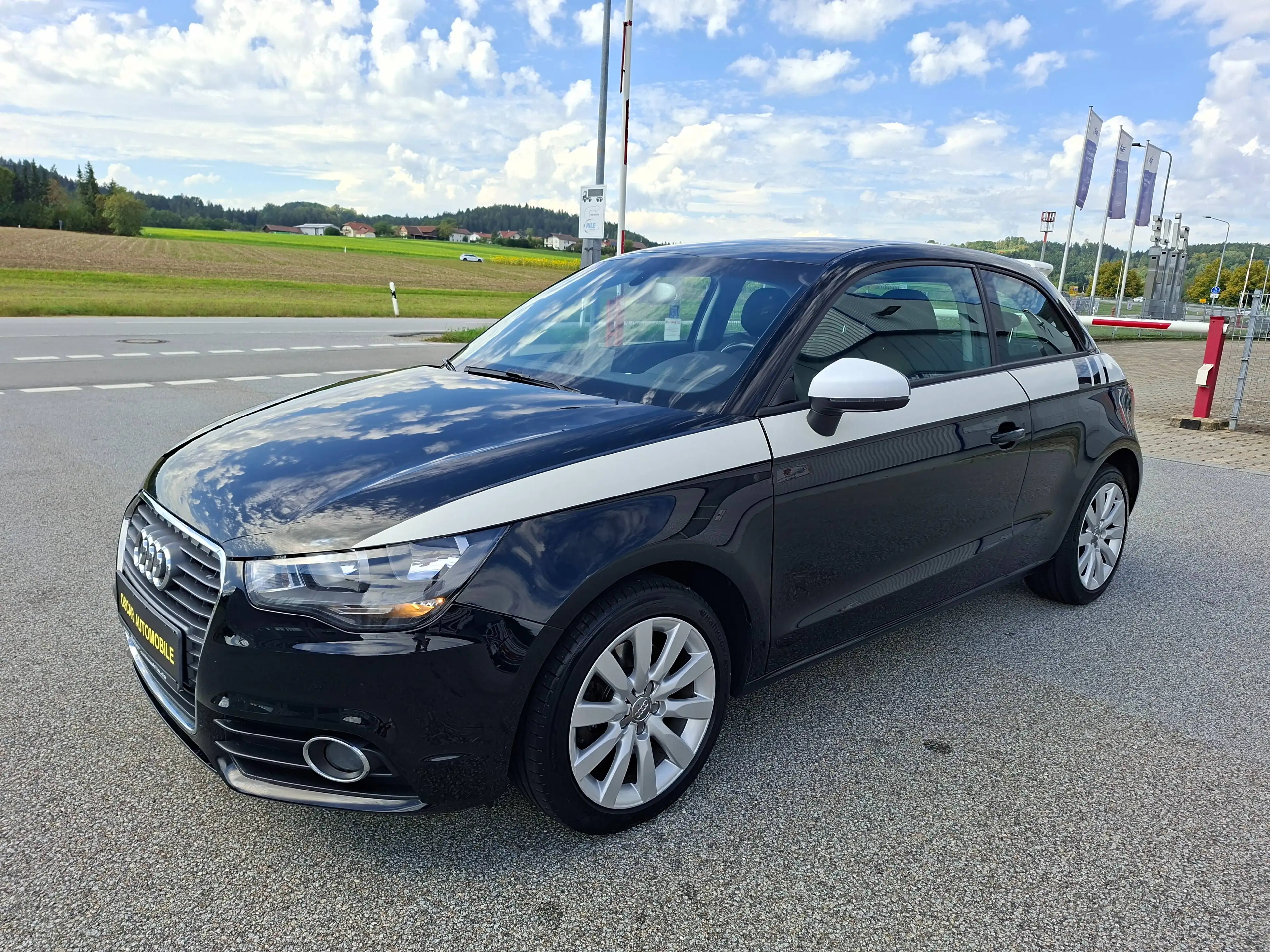 Audi A1 A1 1.4 TFSI S tronic Ambition-TÜV&AU:08.2028- — photo 2