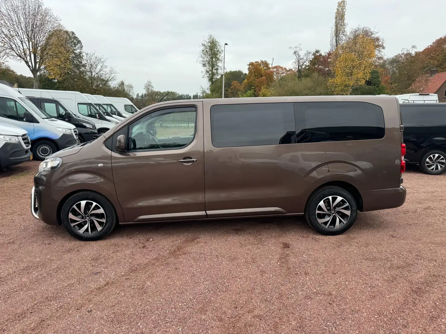 Citroen Jumpy 2.0 BlueHDI 180 PK XL AUT L3H1 Long 1st Owner Hnědá - 2