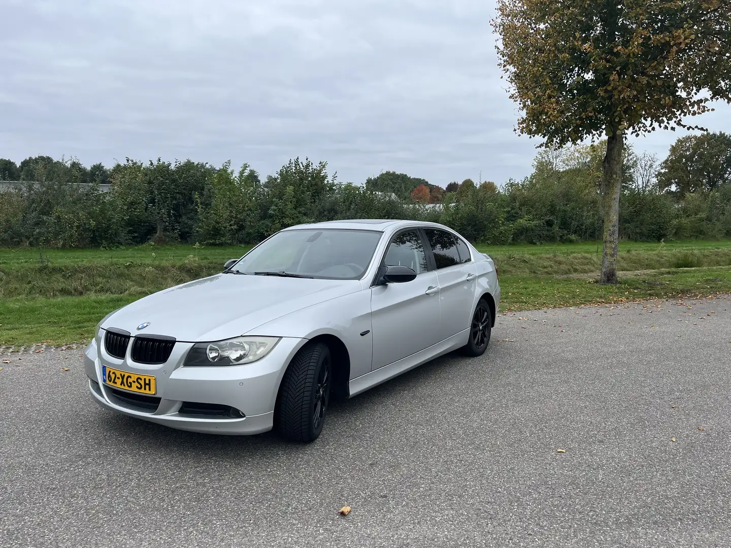 BMW 330 318i e90 Grijs - 1