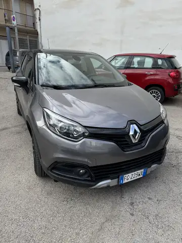 Renault Captur 1.5 dci Hypnotic (magnetik) 90cv edc