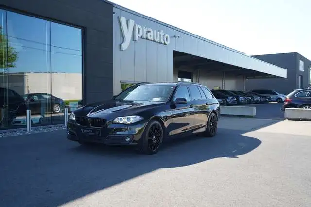 BMW 518 Touring 518 dA Panorama Head-Up Elektrische Trekhaak Leder Camera Led  PDC Elek kofferklep