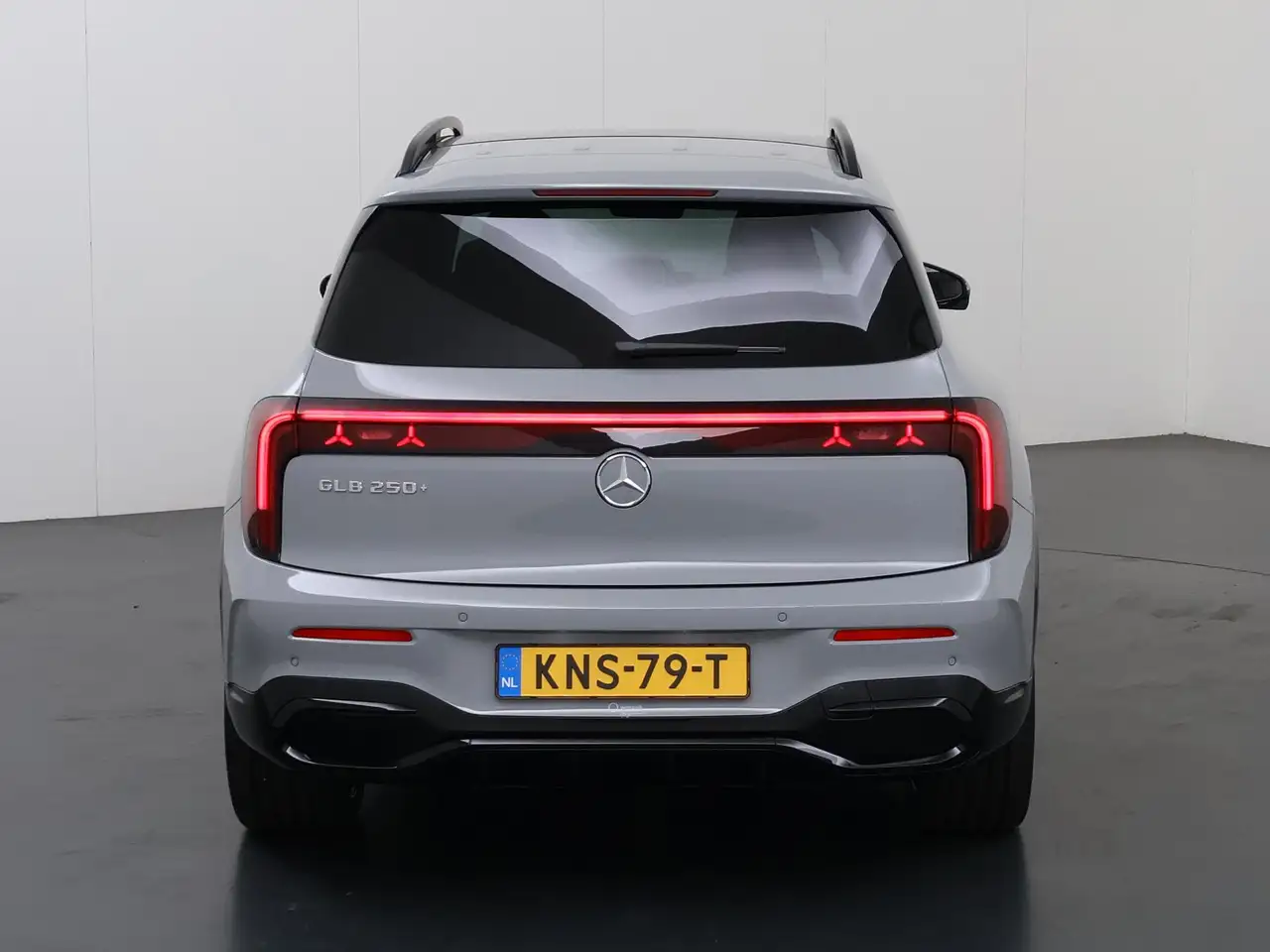 Mercedes-Benz GLB 2026