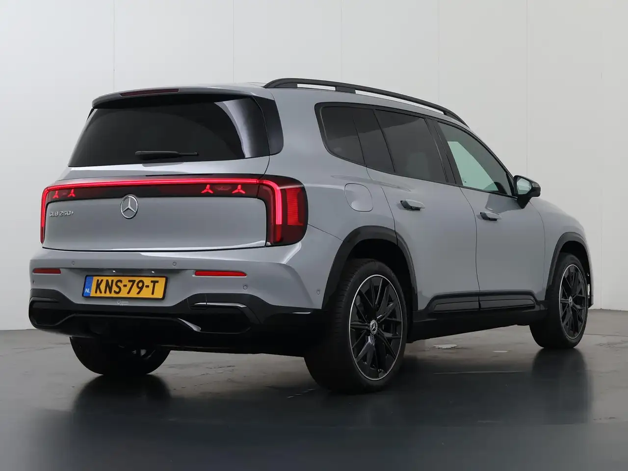Mercedes-Benz GLB 2026