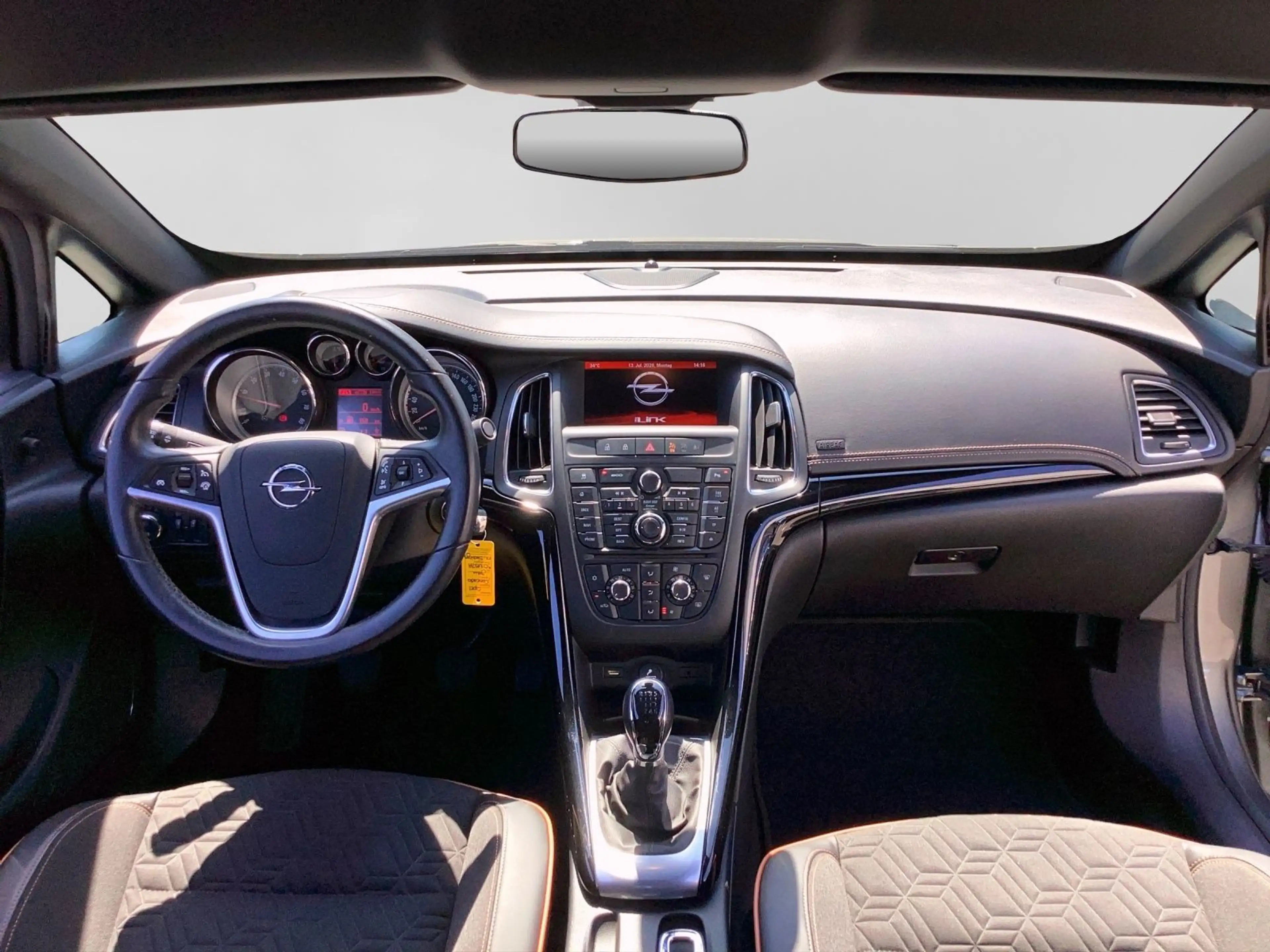 Opel Cascada 1.4 Turbo INNOVATION LM18 BI-XENON — photo 5