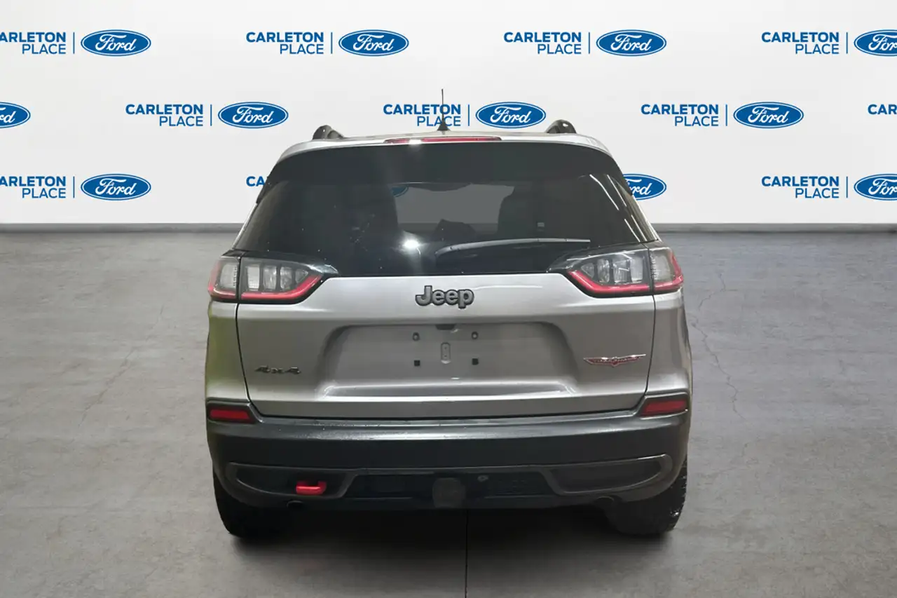 Jeep Cherokee fotografie Jeep Cherokee
