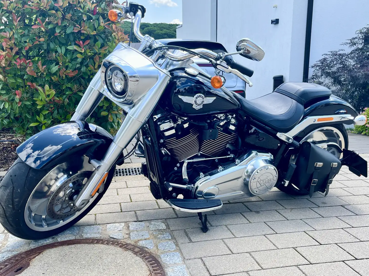 Harley-Davidson Fat Boy 114 Vivid Black Negru - 2