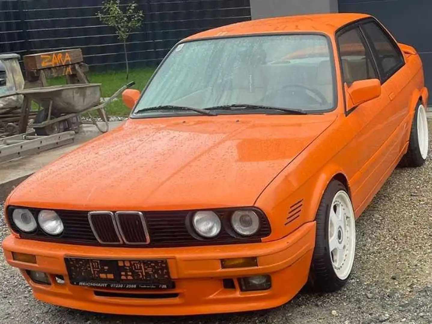 BMW 325 325i Оранжевий - 1