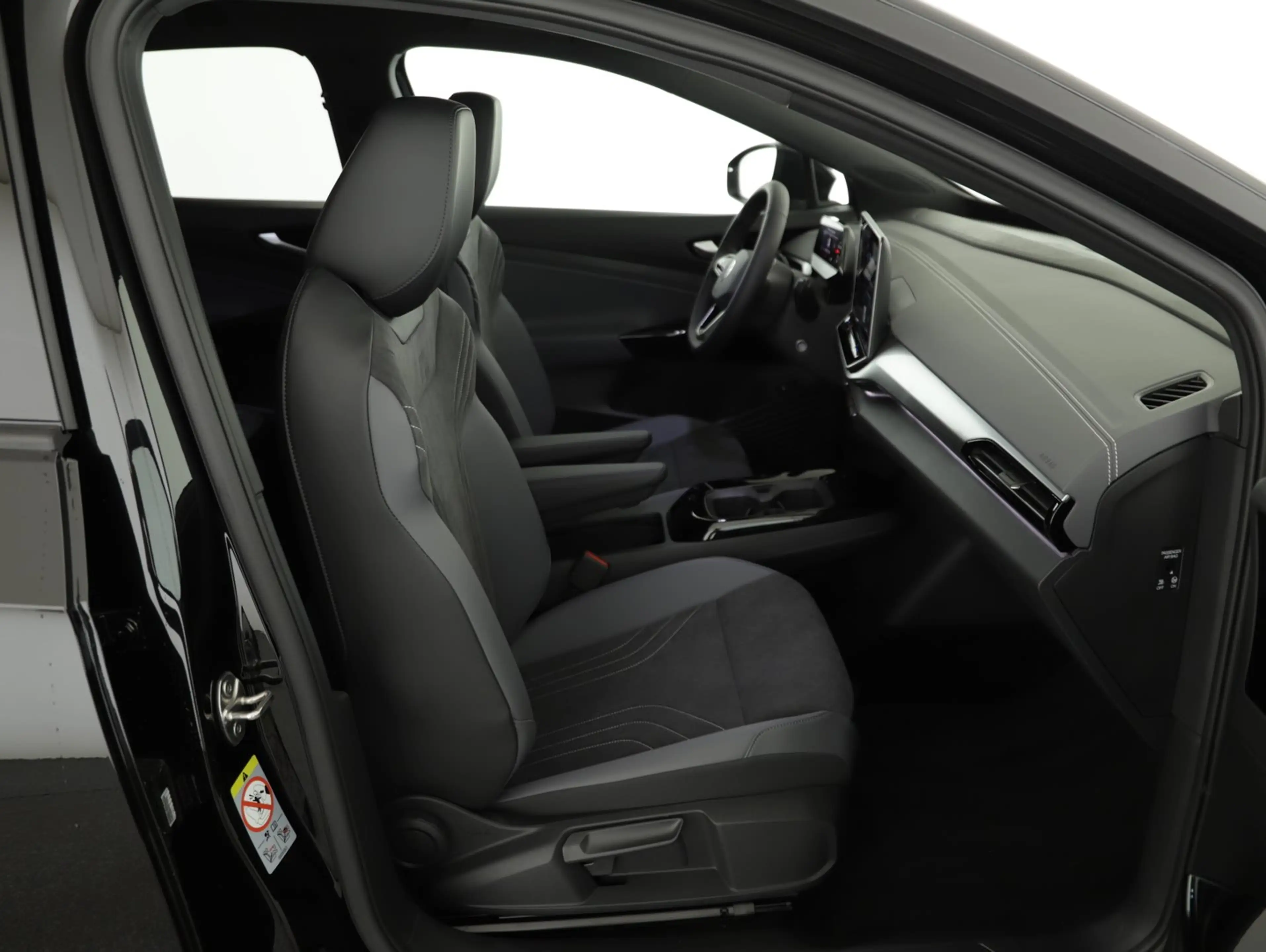 Volkswagen ID.4 Pro 4MOTION 210 kW Business — photo 12