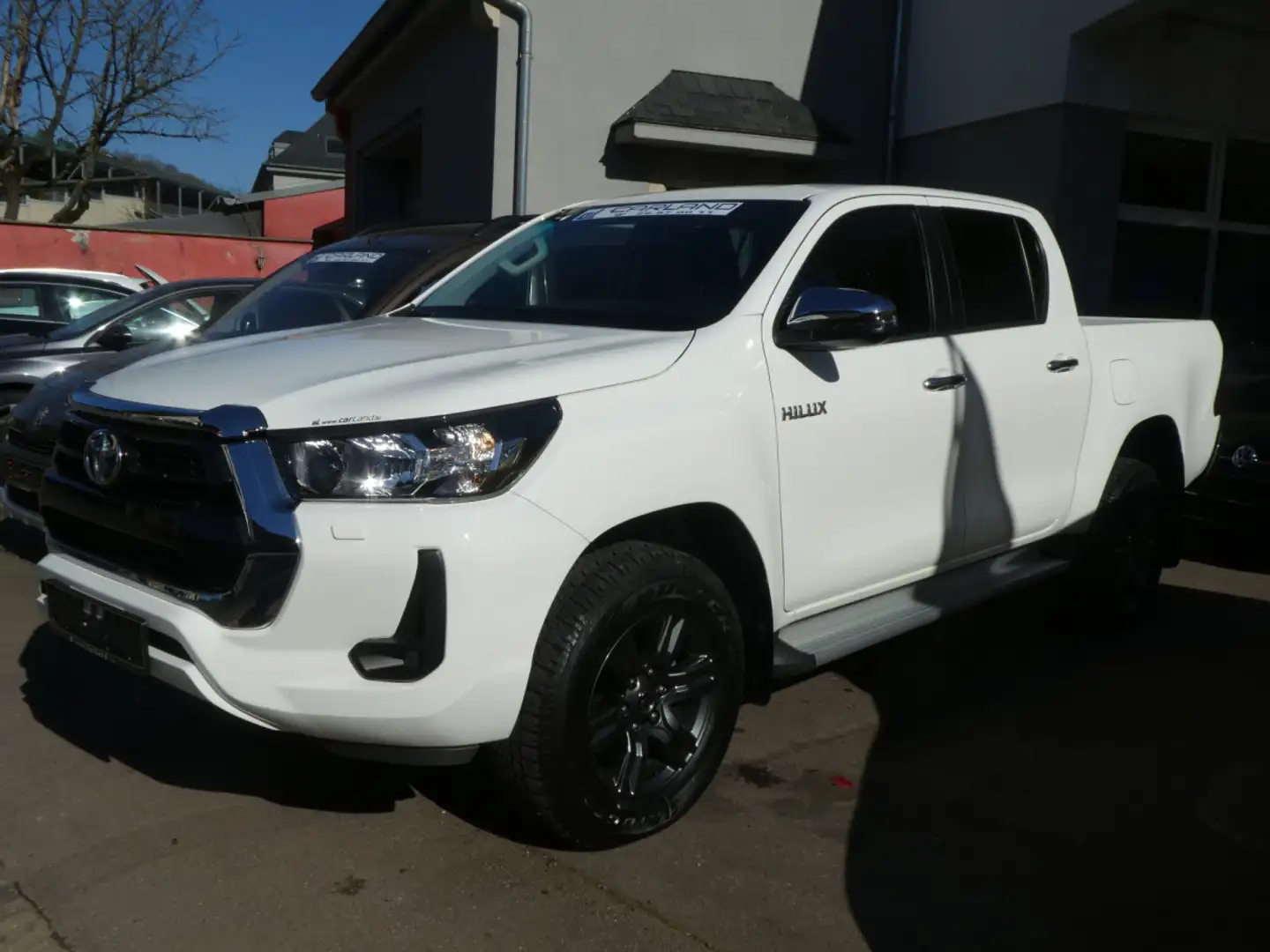 Toyota Hilux D-4D Double Cab. 4WD Comfort "5places" Blanc - 1