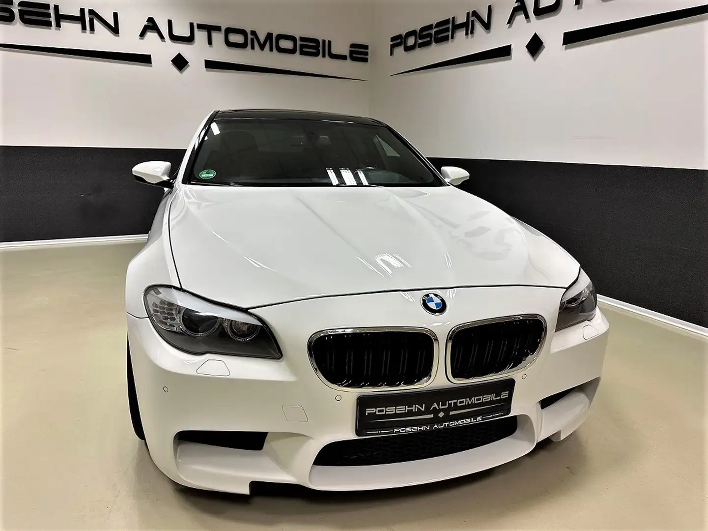 BMW M5 F10 Limo. Carbon HuD Blanc - 2