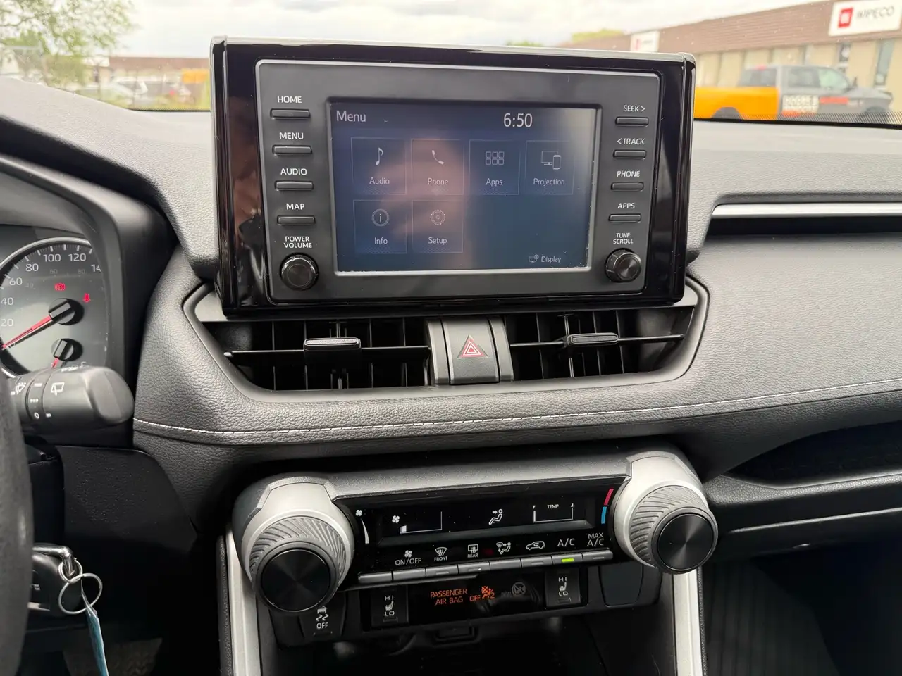 Toyota RAV 4 снимка Toyota RAV 4