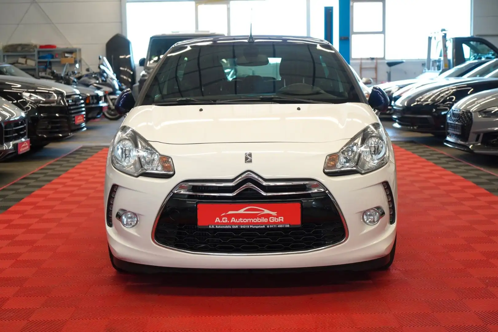 Citroen DS3 1.6 Cabrio SportChic *Sportsitz*6Gang*Temp* Weiß - 2