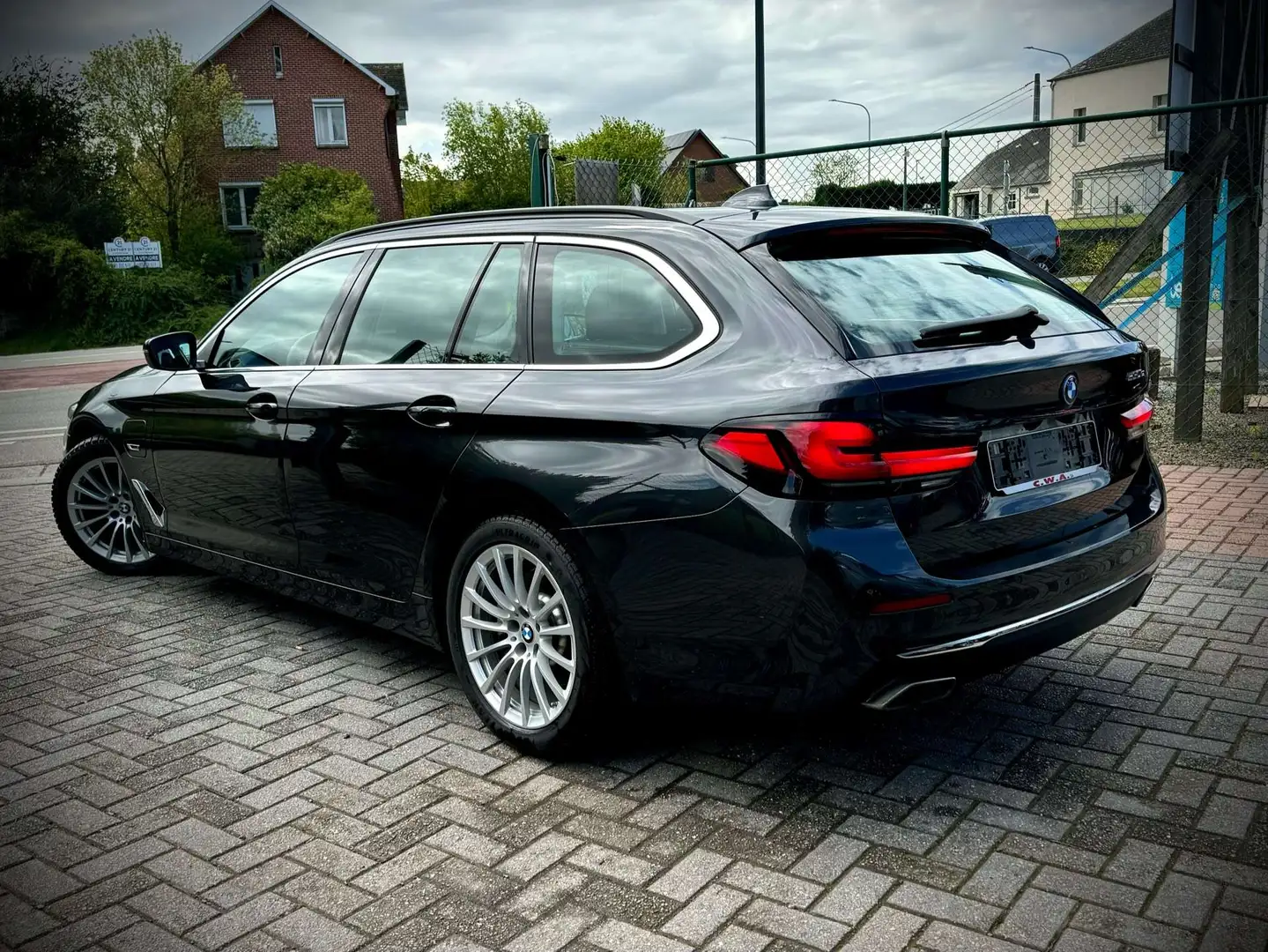 BMW 530 E Touring eAS PHEV Hybrid Luxury Pack Grey - 2