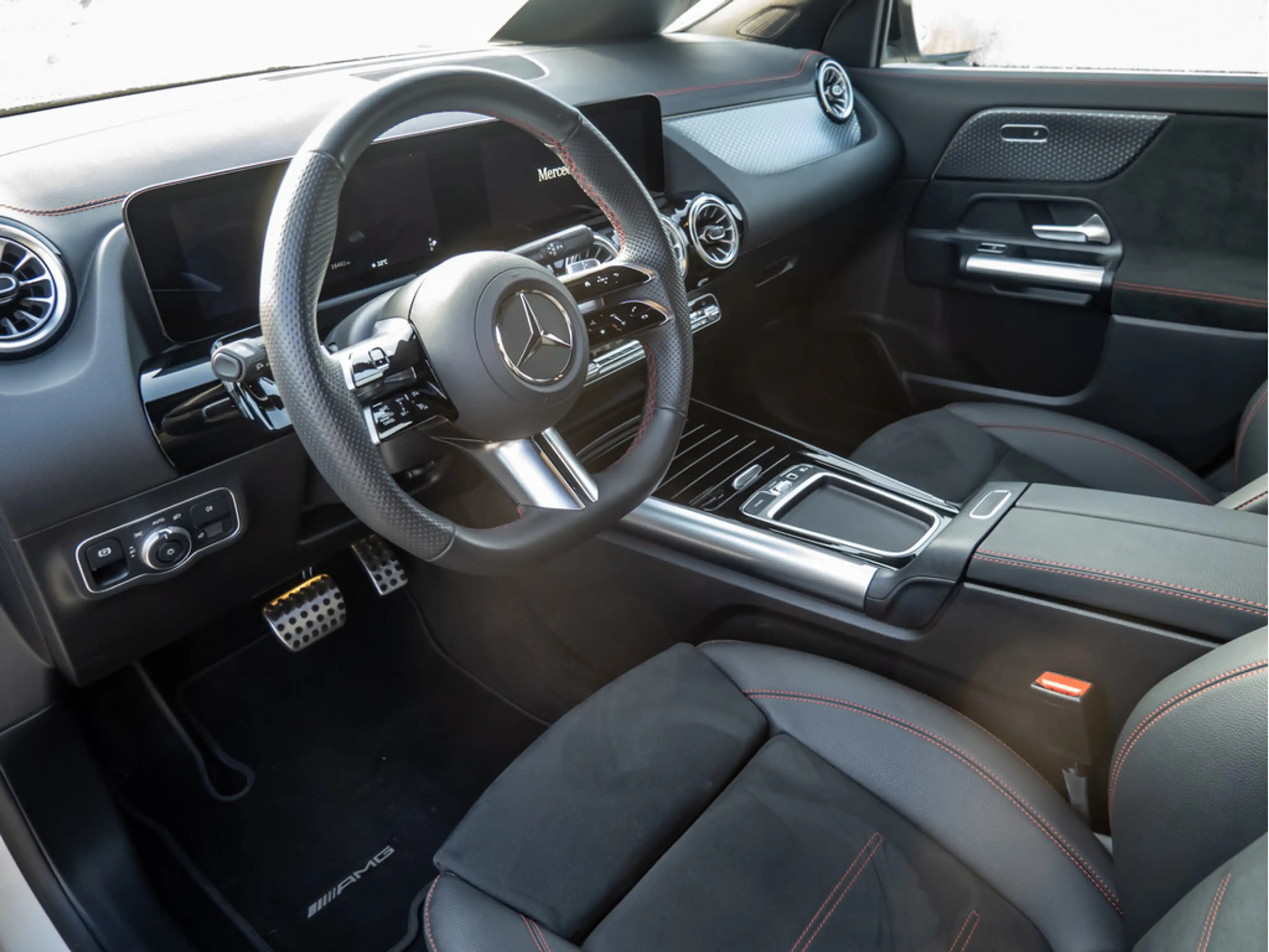 Mercedes-Benz EQA 350 4M AMG Sport Advanced+ Distr. LED Nav — photo 11