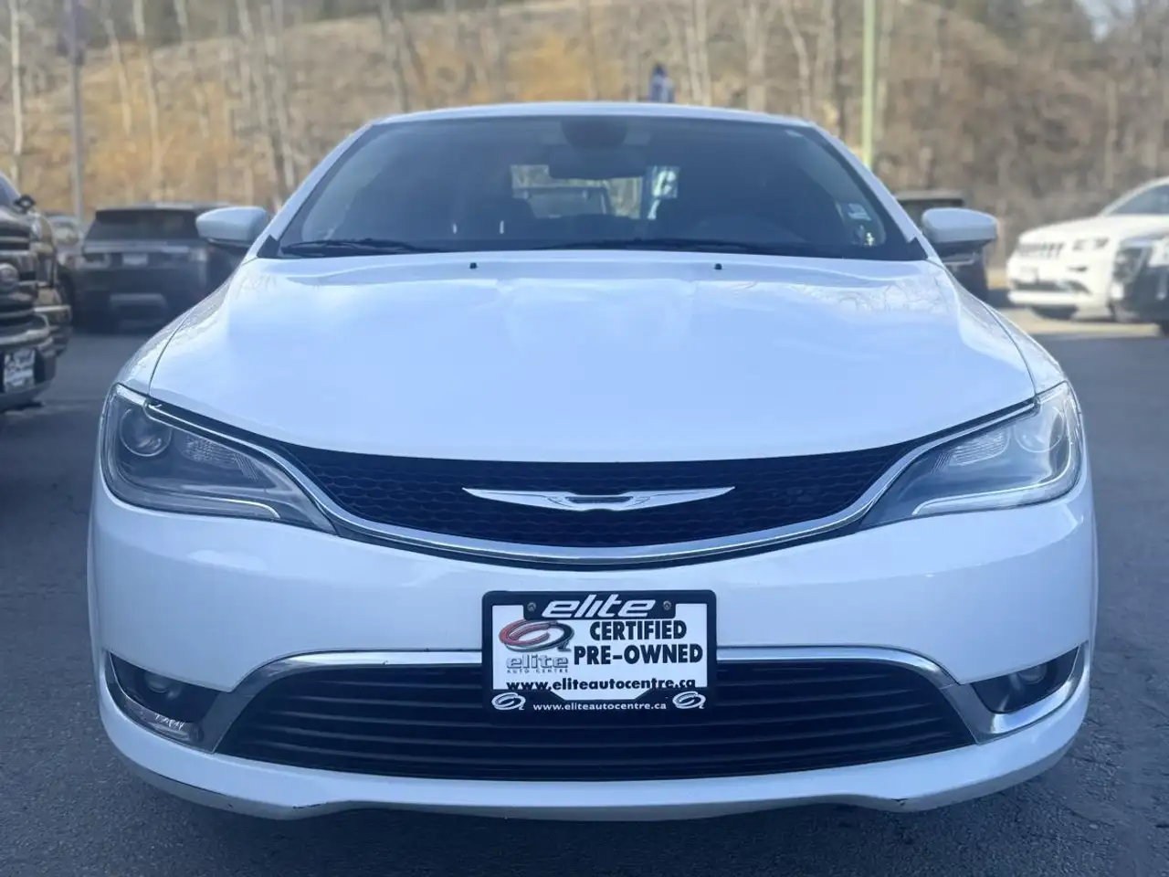Chrysler 200 снимка Chrysler 200