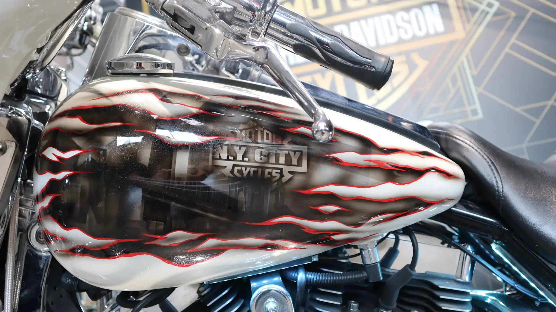 Harley-Davidson Road King - 2