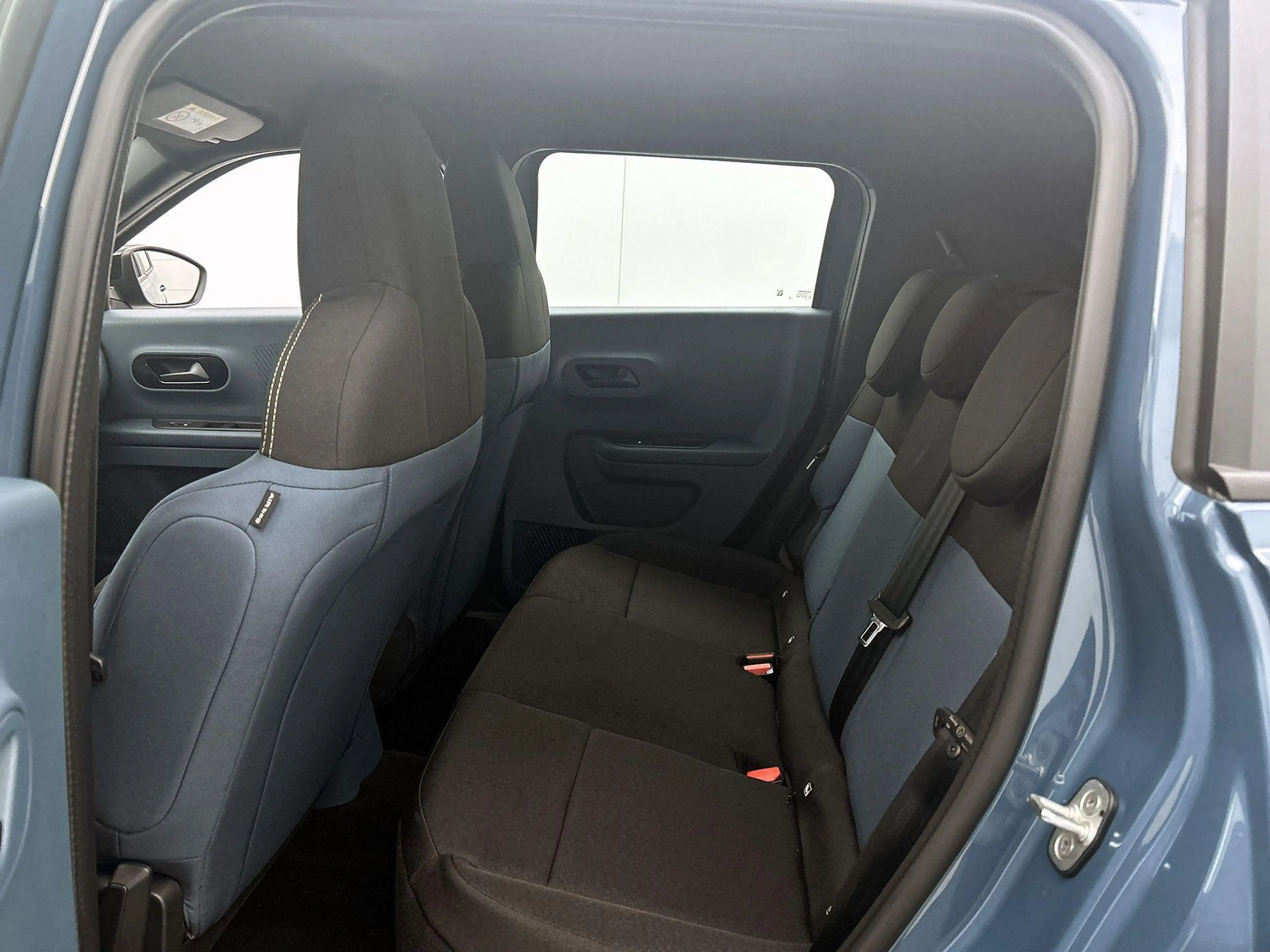 Fiat Grande Panda 1.2 Hybrid ICON | Apple carplay & Android auto | P — photo 9