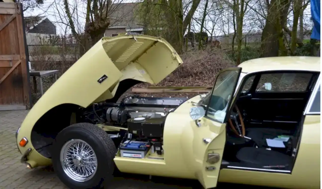 Jaguar E-Type Coupe Serie 2 4.2L, foto 6