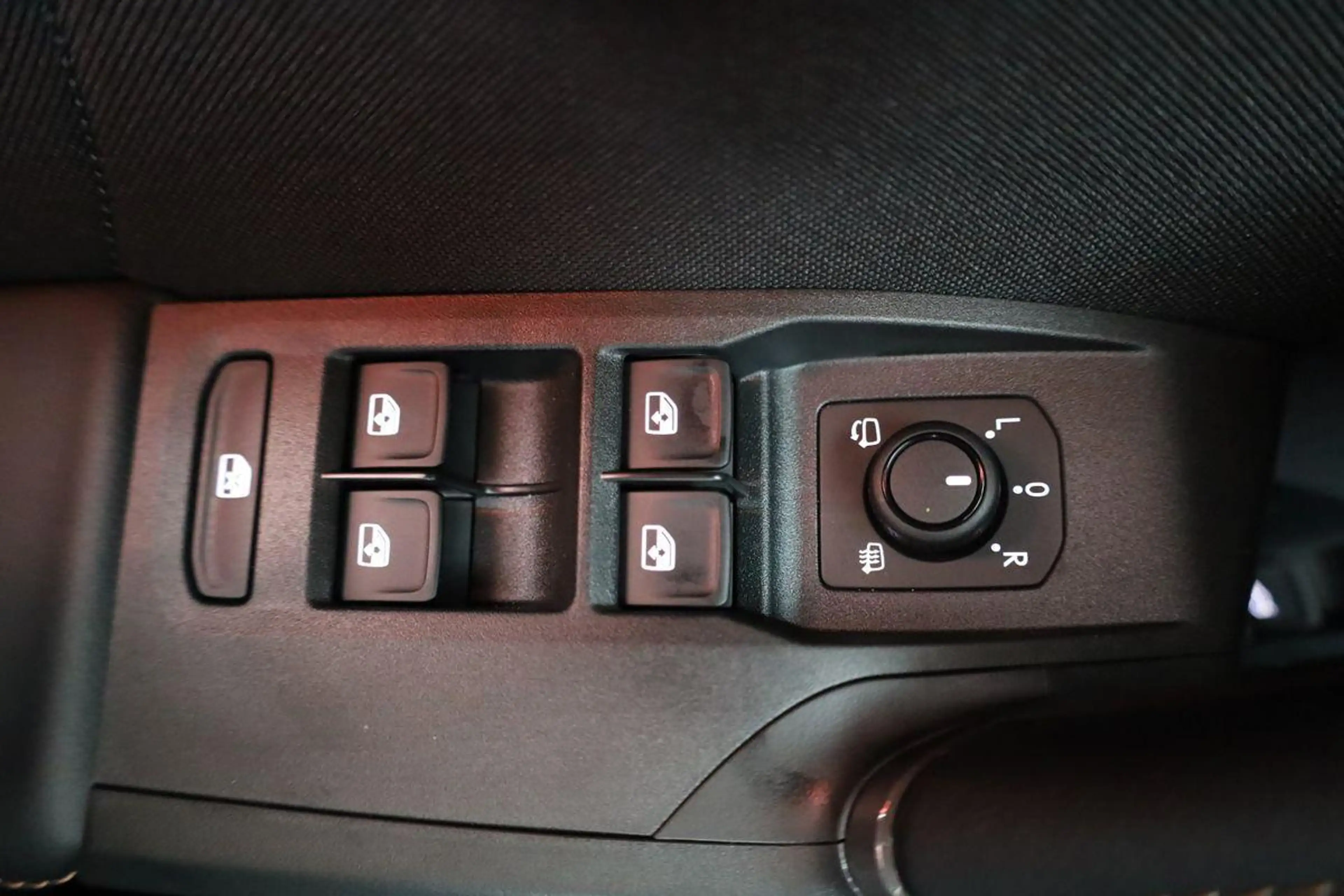 CUPRA Formentor 1.5 eTSI 110 kW DSG, Navi, LED, el. Klappe, Kam... — photo 7
