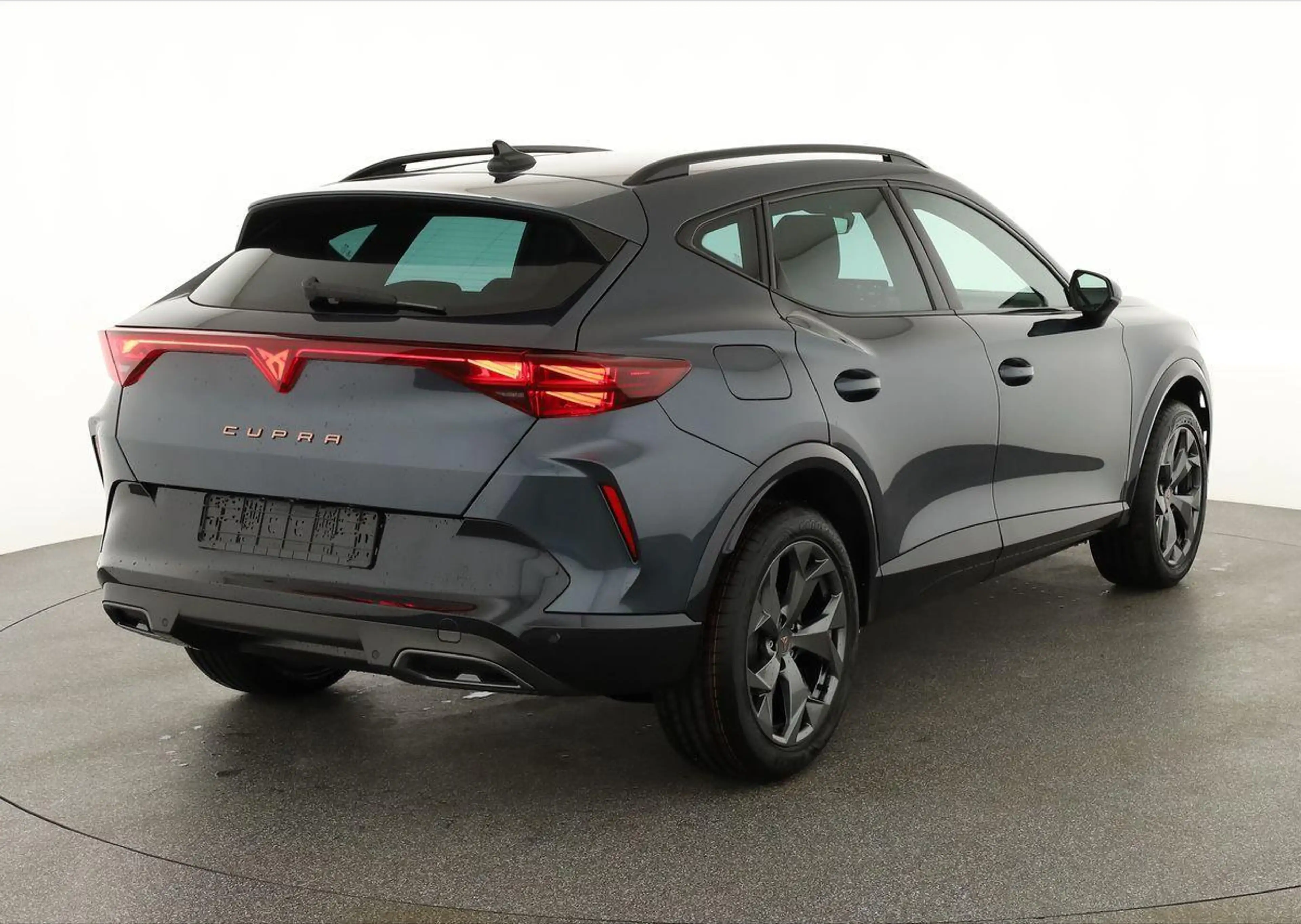 CUPRA Formentor 1.5 eTSI 110 kW DSG, Navi, LED, el. Klappe, Kam... — photo 2