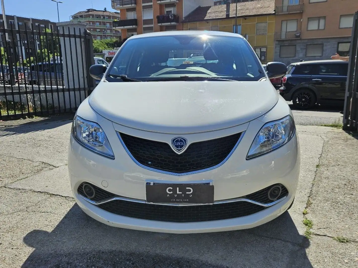 Lancia Ypsilon 1.2 69 CV 5 porte Bianco - 2