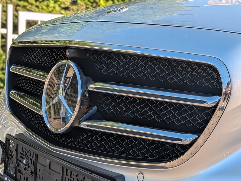 Mercedes-Benz E 400 d T-Modell Avantgarde 1. Hand. 4x4. AHK — photo 9