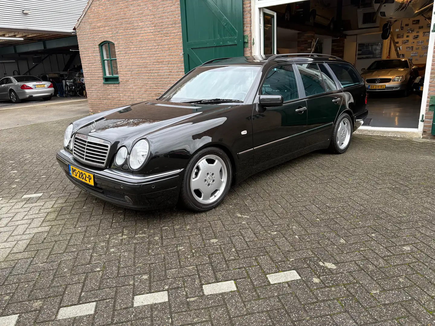 Mercedes-Benz E 55 AMG 55 AMG Negro - 1