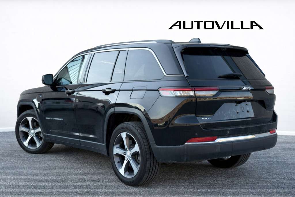 2023 Jeep Grand Cherokee 4XE | LUXURY TECH GROUP II | PASSENGER SCREEN | RE — снимка 1