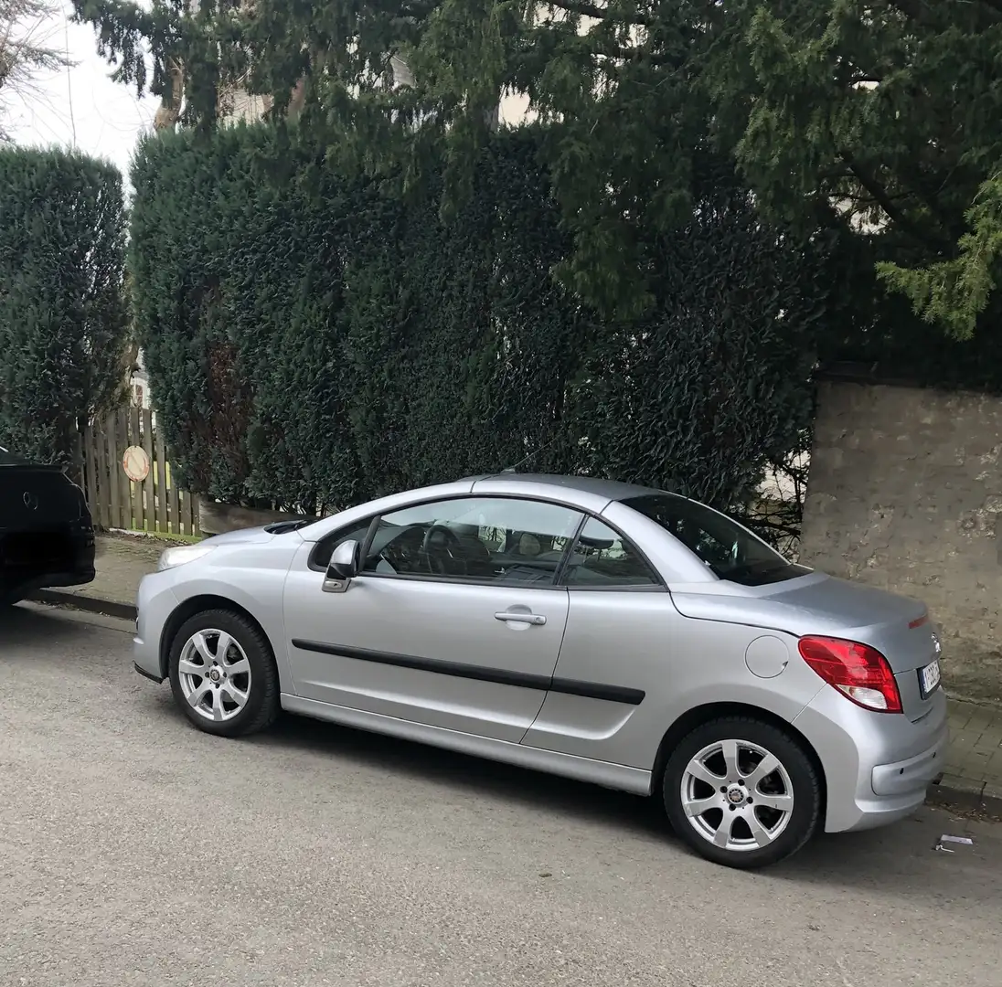 Peugeot 207 CC 1.6 - 1