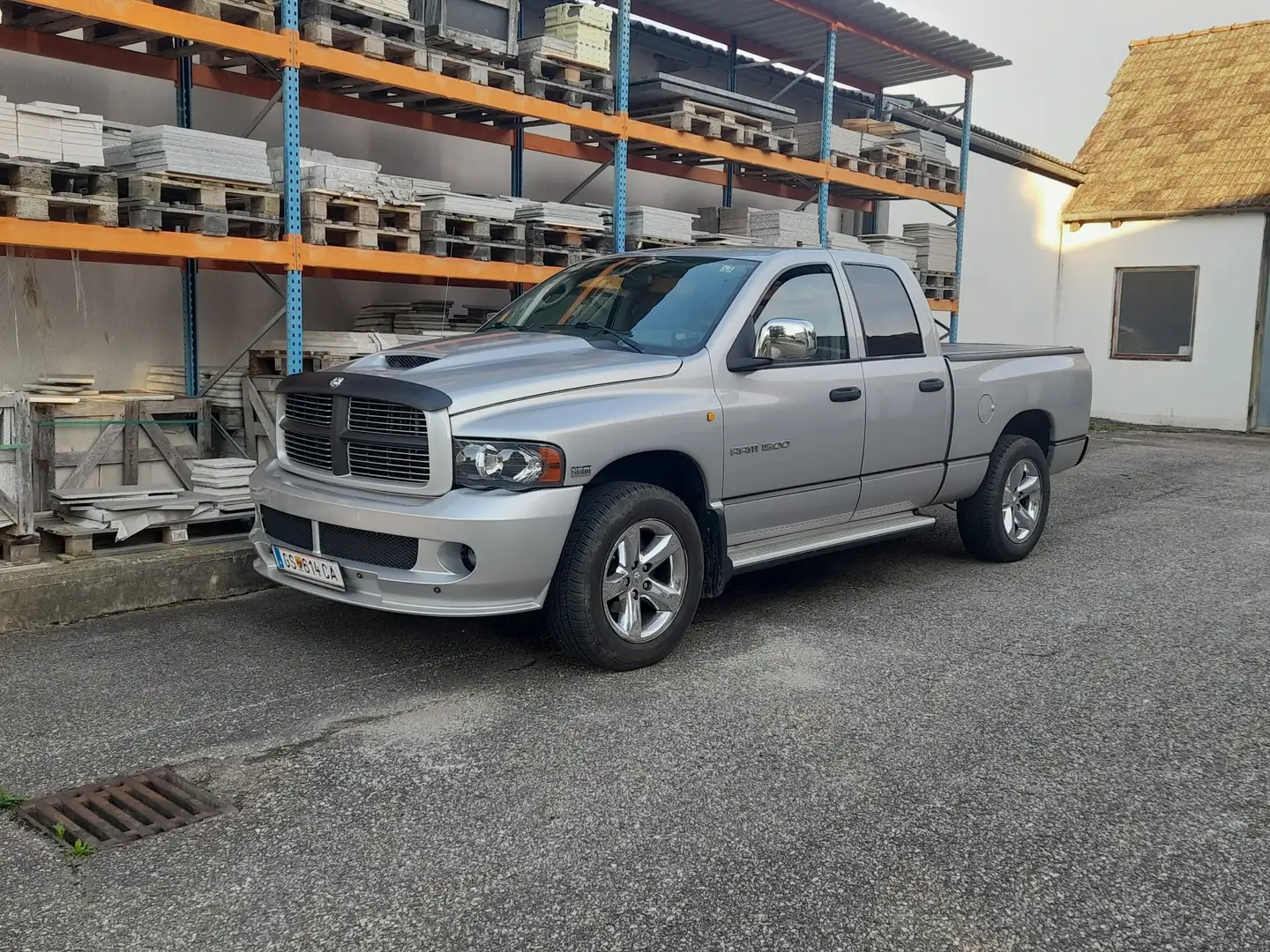 Dodge RAM - 1