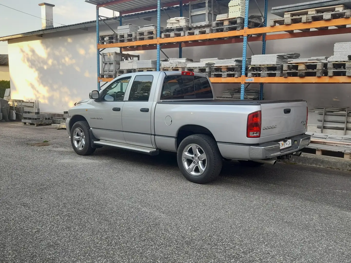 Dodge RAM - 2