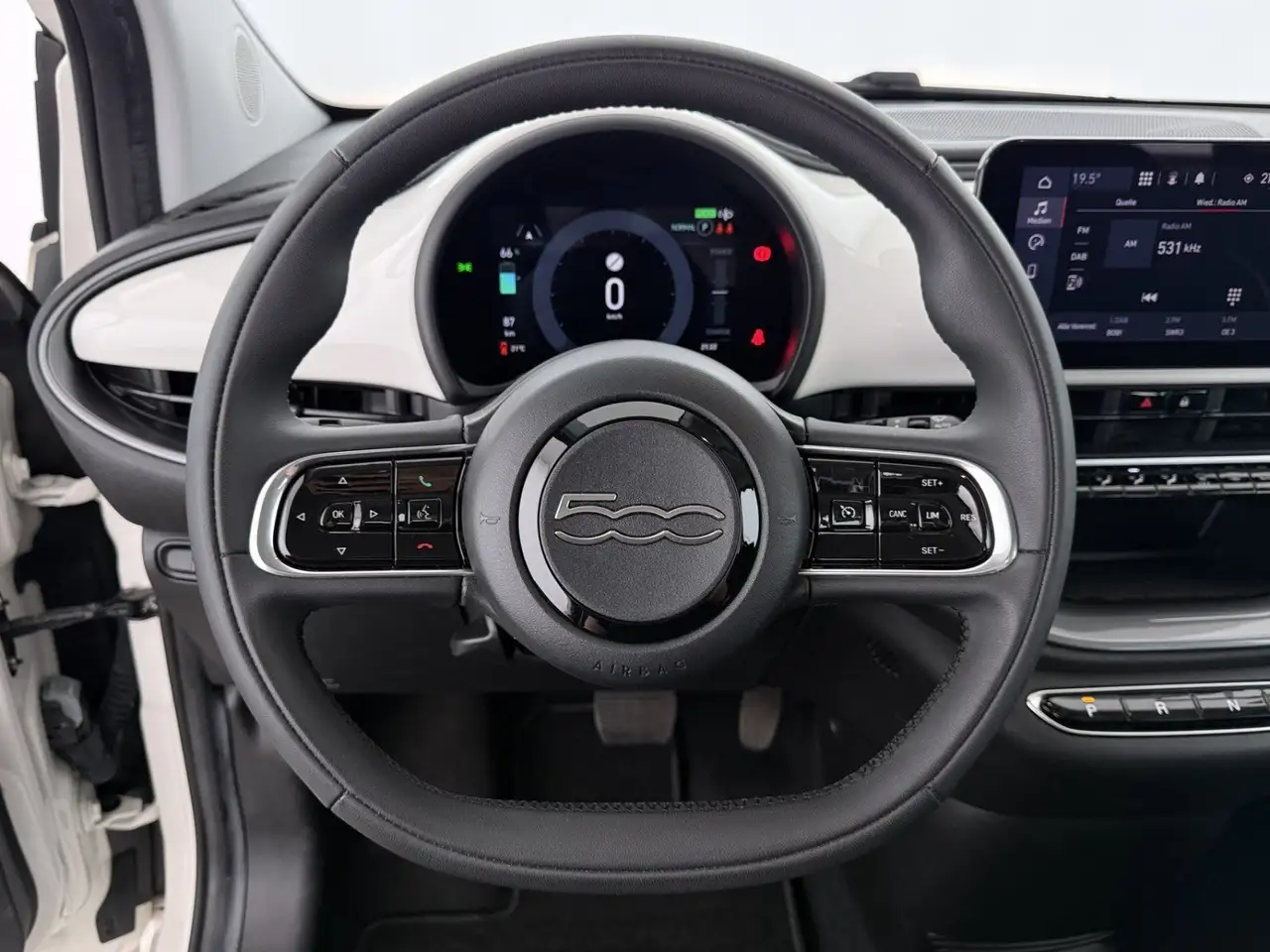 Fiat 500 E 24kWh Aut ASSIST TEMPOMAT KLIMA, миниатюра 21