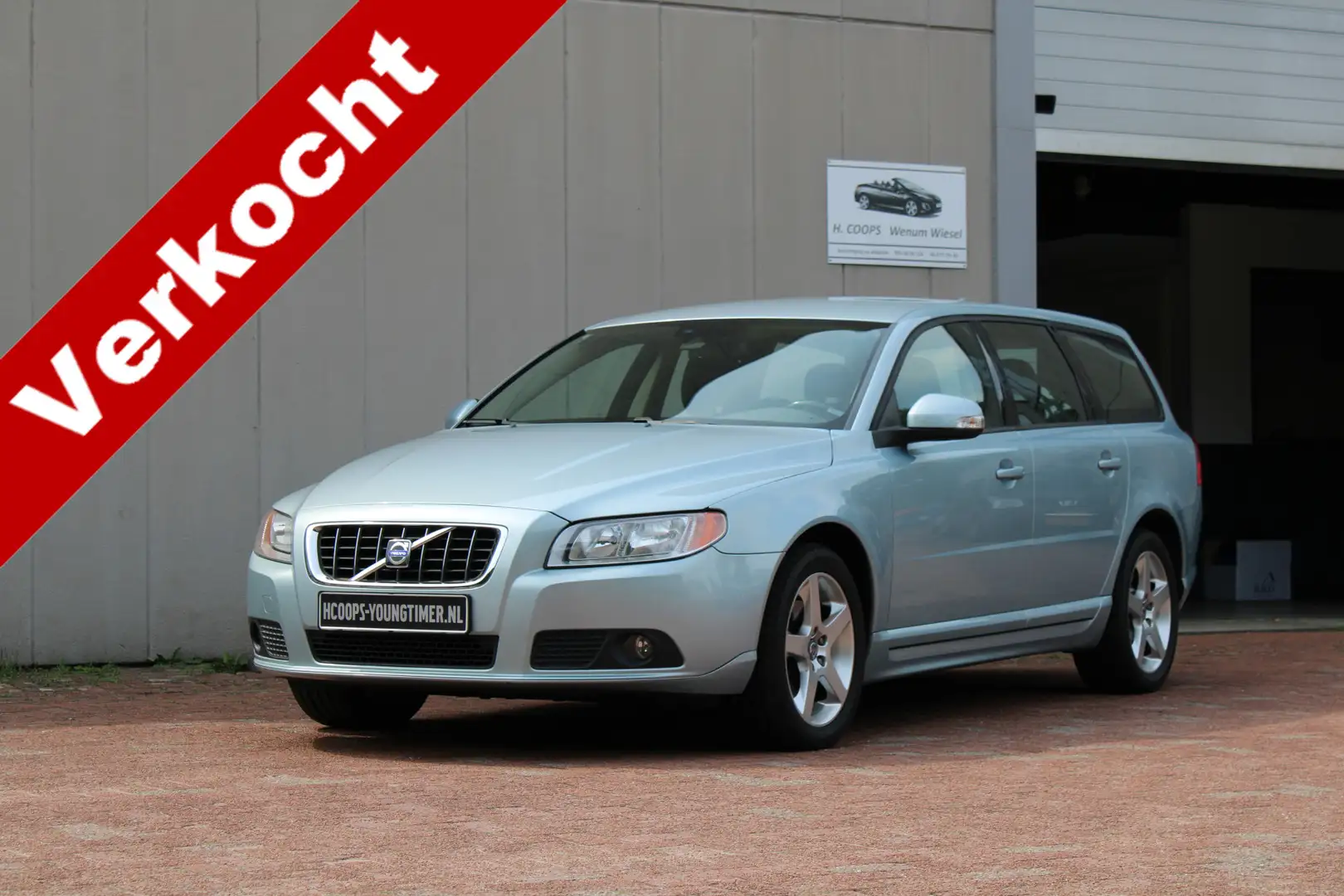 Volvo V70 2.0 Momentum YOUNGTIMER incl. 21% BTW Bleu - 1