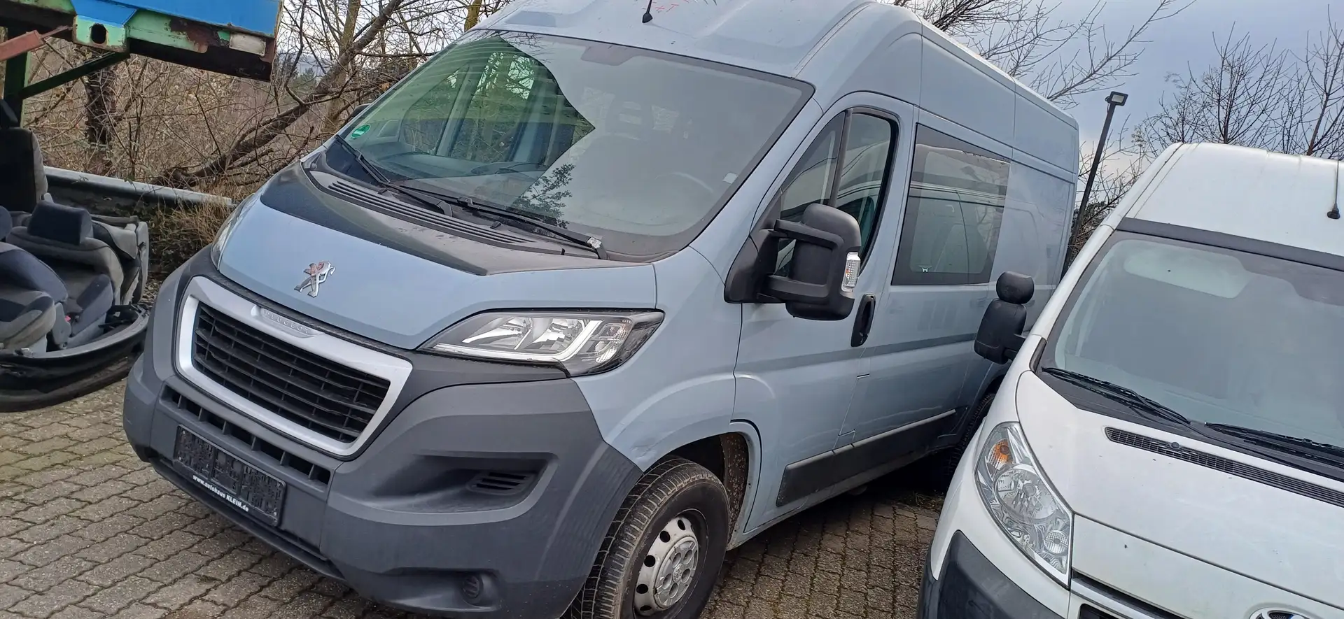 Peugeot Boxer Boxer BlueHDi  6 SITZER, 3,5T, L2H2 - 1