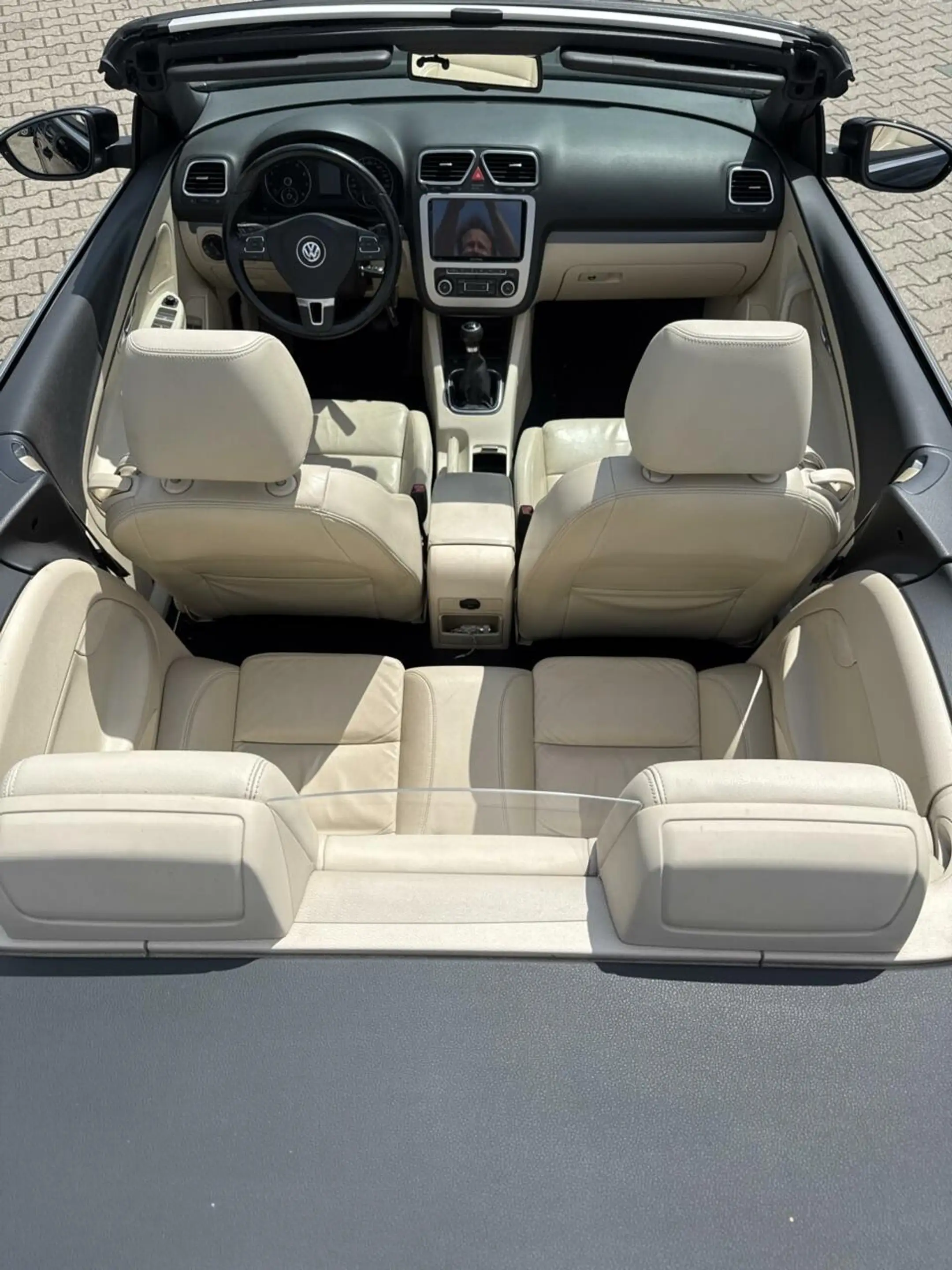 Volkswagen Eos 1.4 TSI Highline, leder interieur, glazen schuif-/ — photo 4