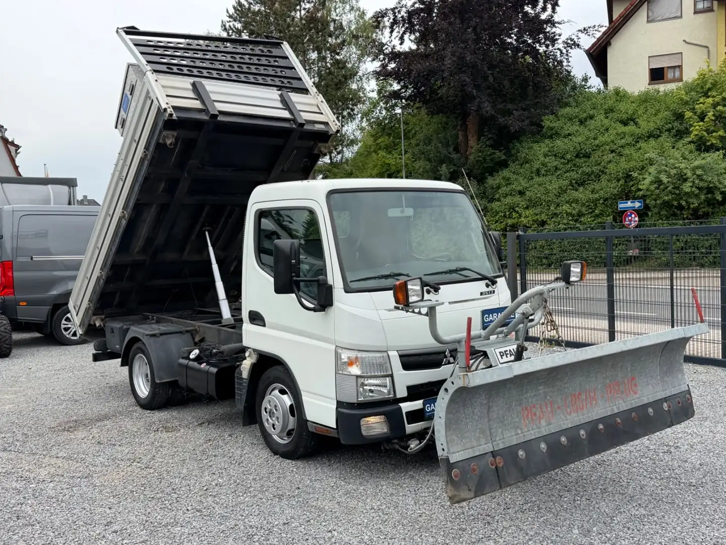 Mitsubishi Canter FUSO CANTER 3,5T DREISEITENKIPPER AUTOMATIK AHK Weiß - 1