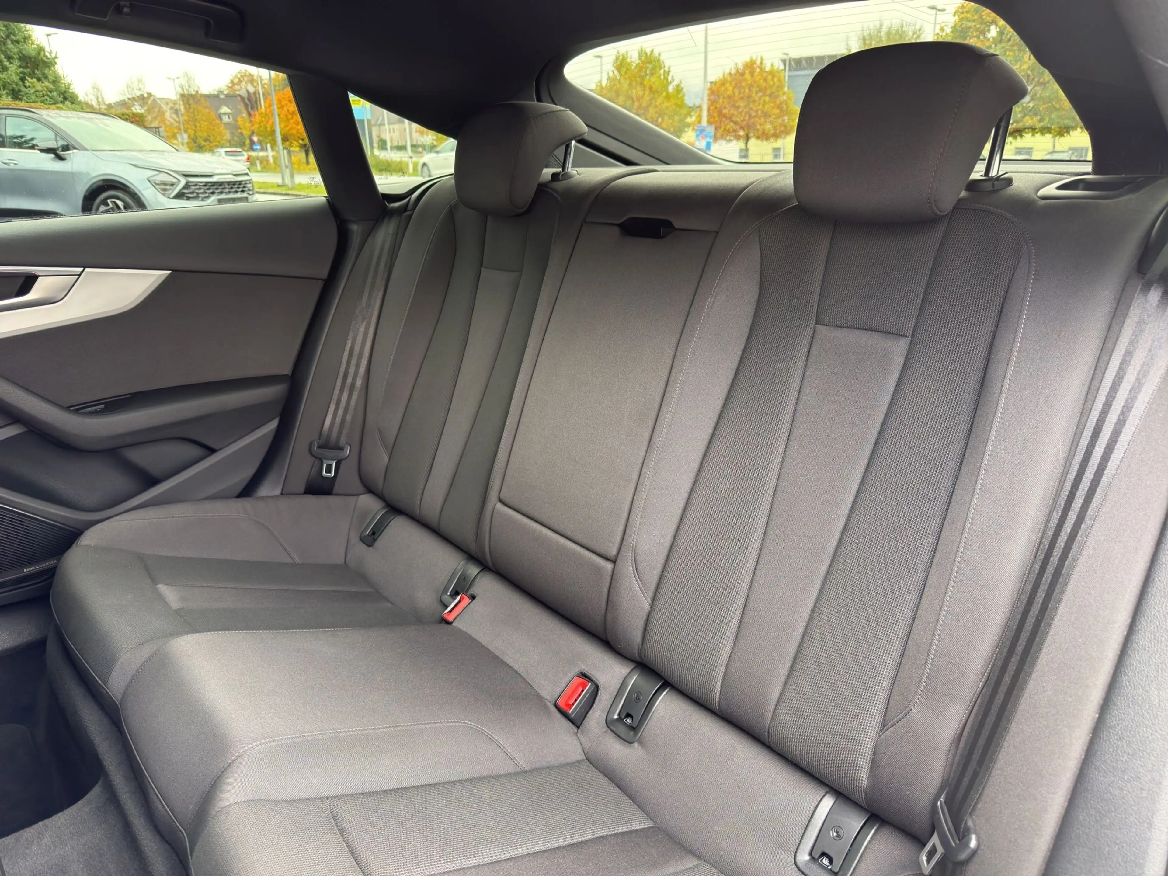 Audi A5 Sportback 40 TDI S line/LED/Navi/Kamera/Assistenz — photo 34